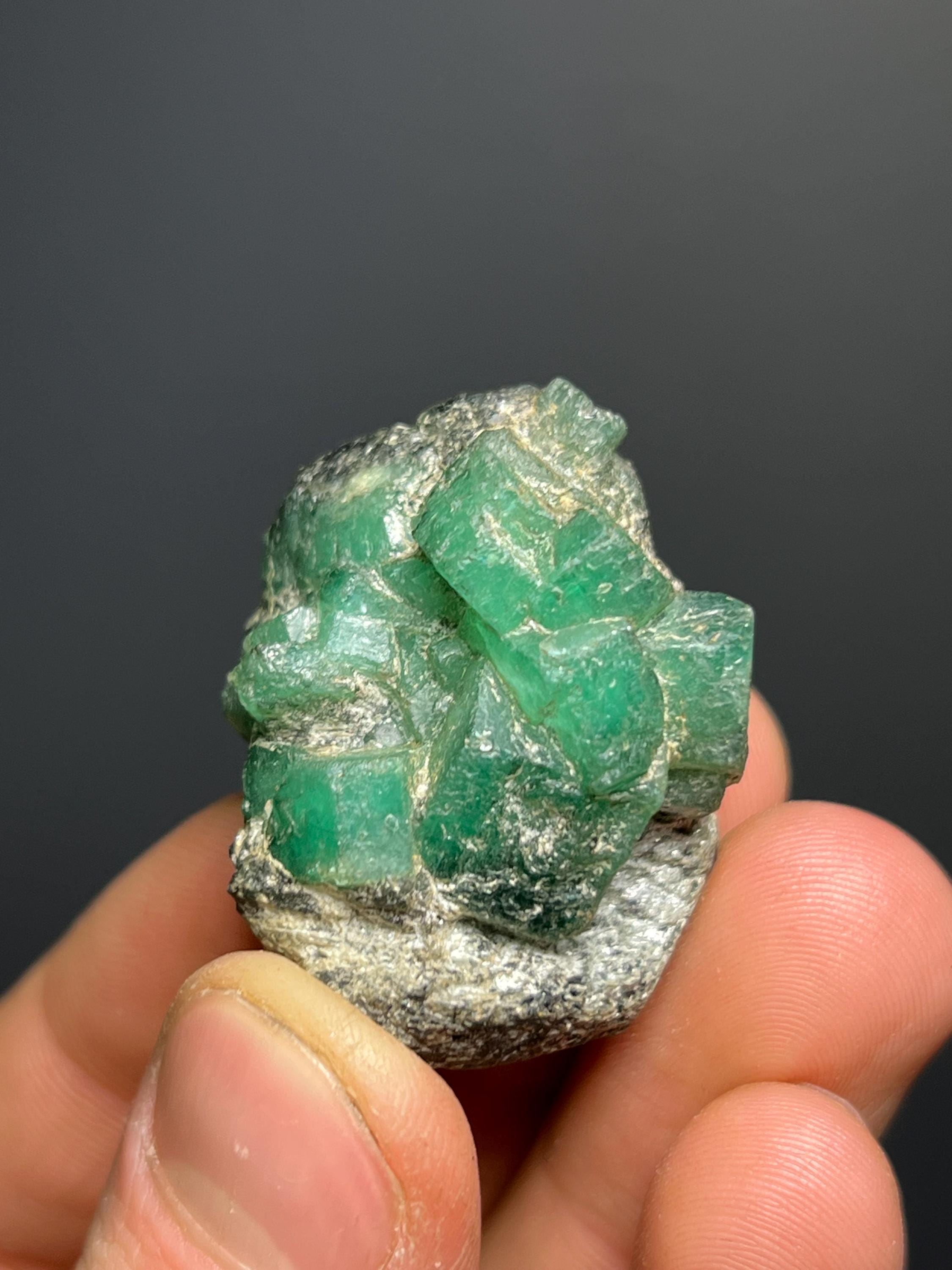 Beryl Var. Emerald - Brazil - Crystal Gemstone AE 