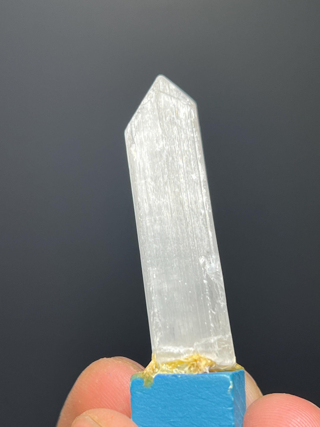 Natural Kunzite Crystal Specimen – Afghanistan - Crystal Gemstone AE 