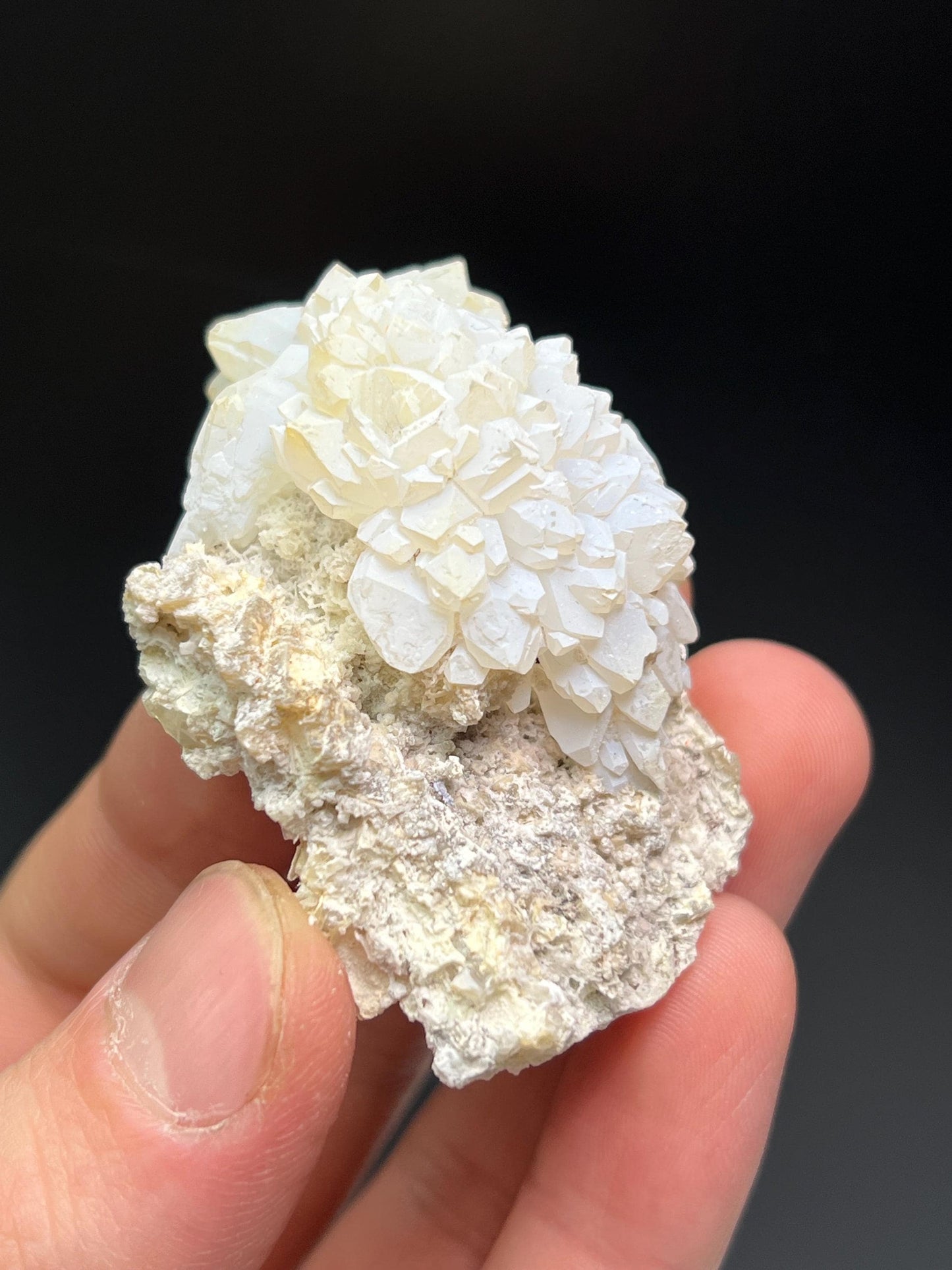 Special Crystal Quartz Specimen - Crystal Gemstone AE 