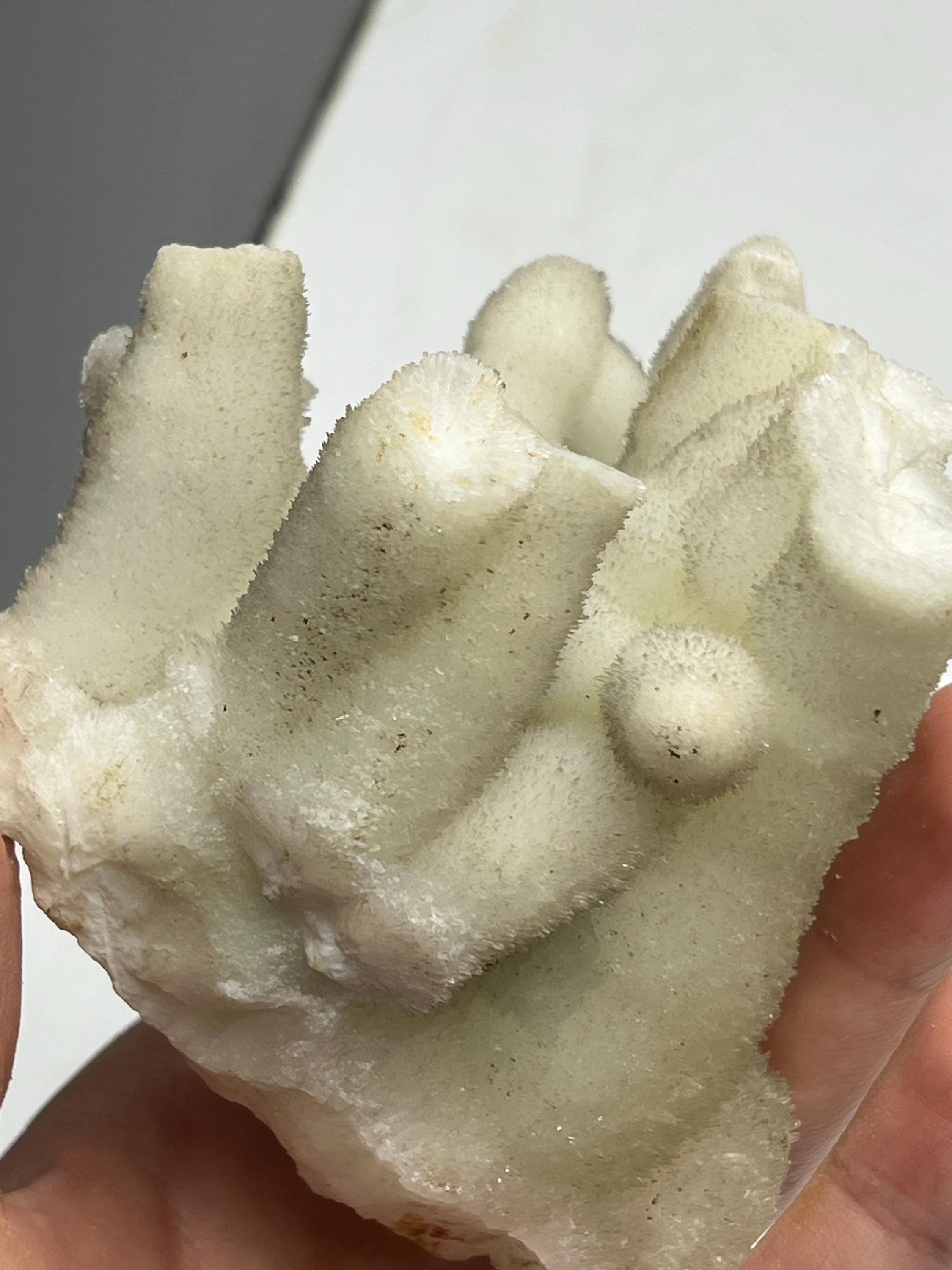 Special And Showy Stalactite Aragonite Mineral, From Turkey - Crystal Gemstone AE 