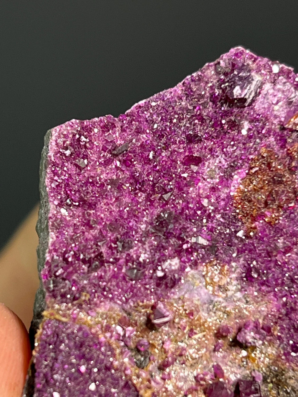 Very Special Kammererite Specimen - Crystal Gemstone AE 