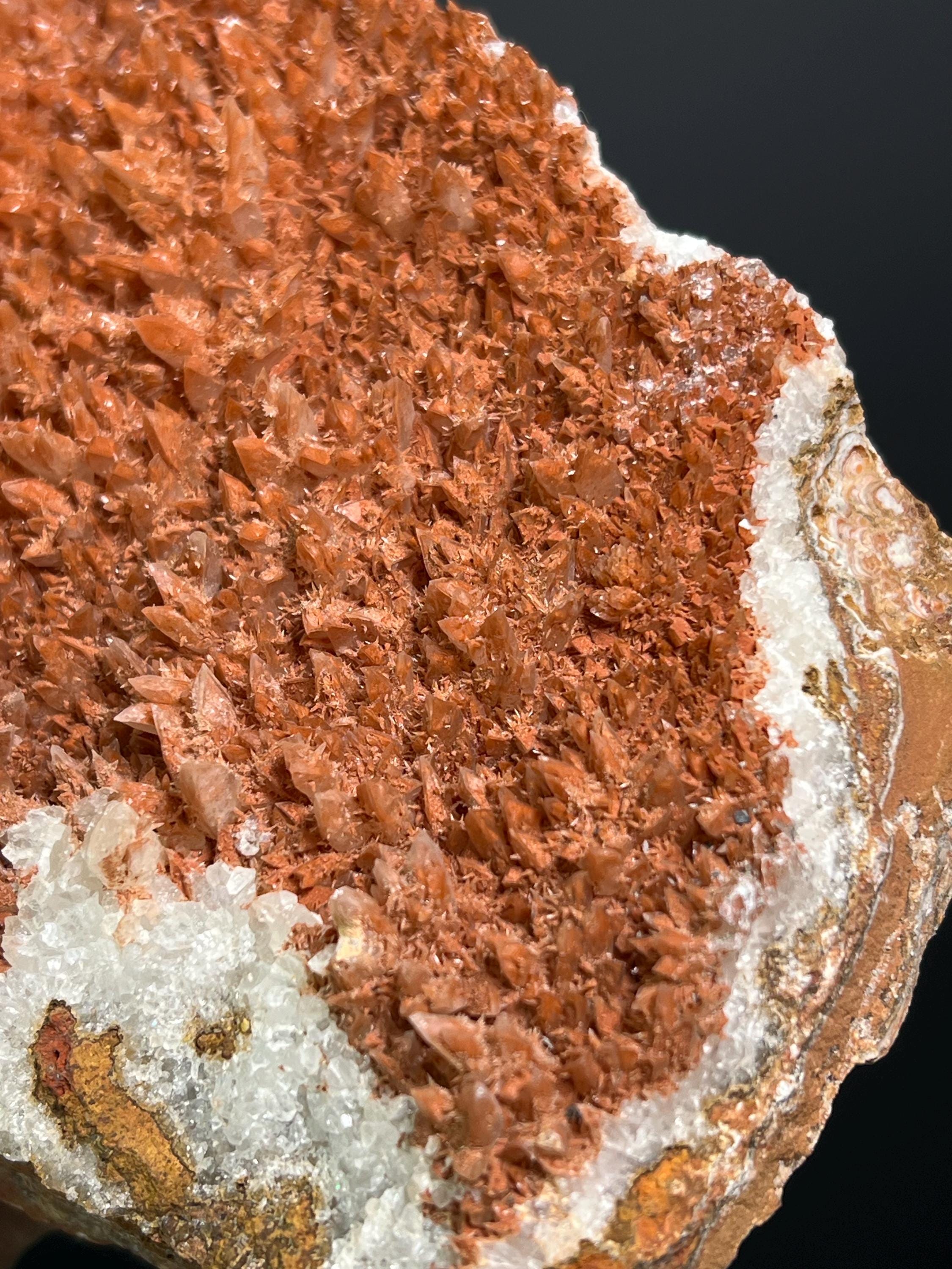 Museum Grade, Orange Crystal Calcite Specimen, 2,2kg - Crystal Gemstone AE 
