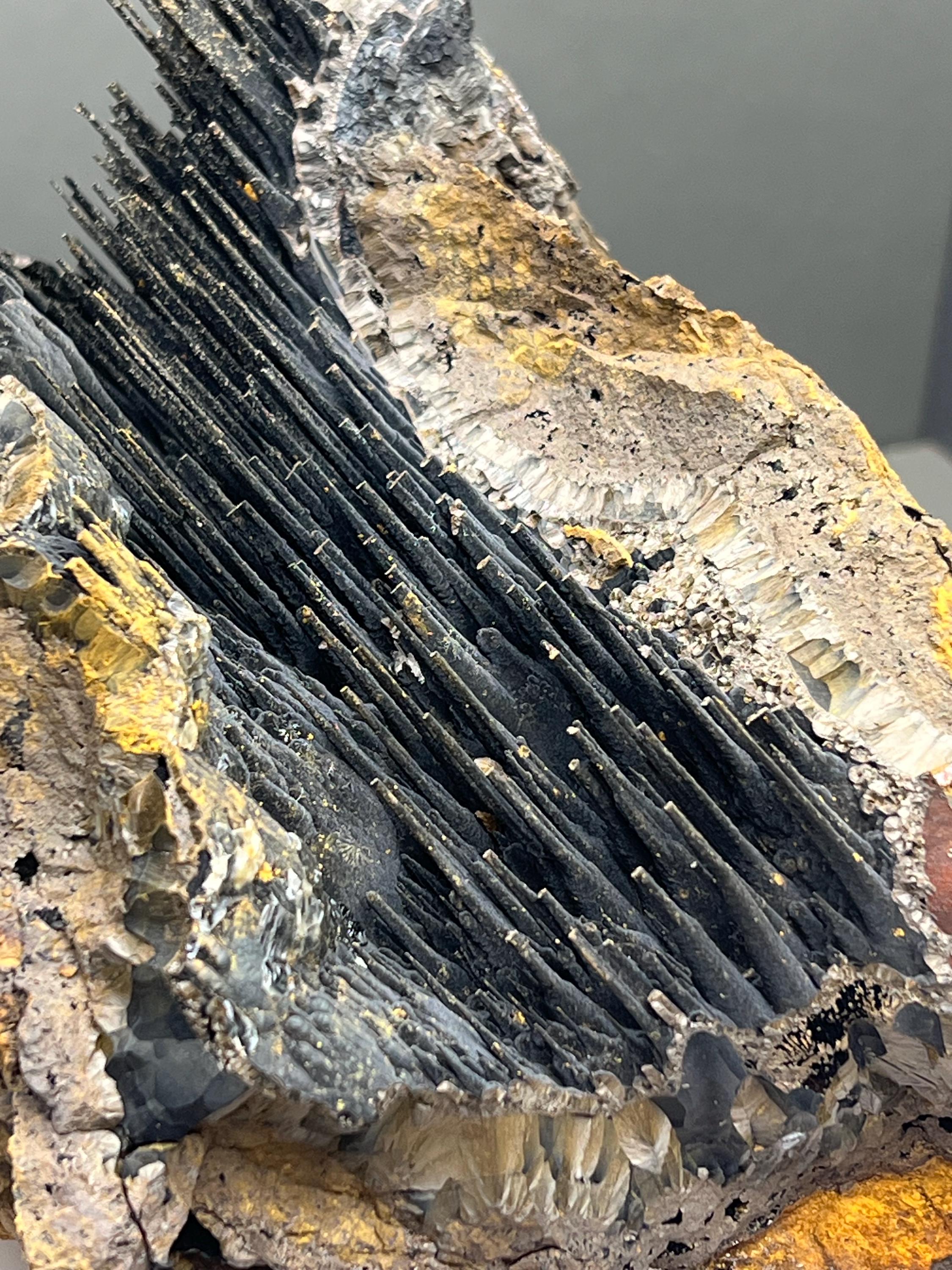 Museum Quality!! Very Showy Stalactite Goethite Mineral, For Special Collections Piece - Crystal Gemstone AE 
