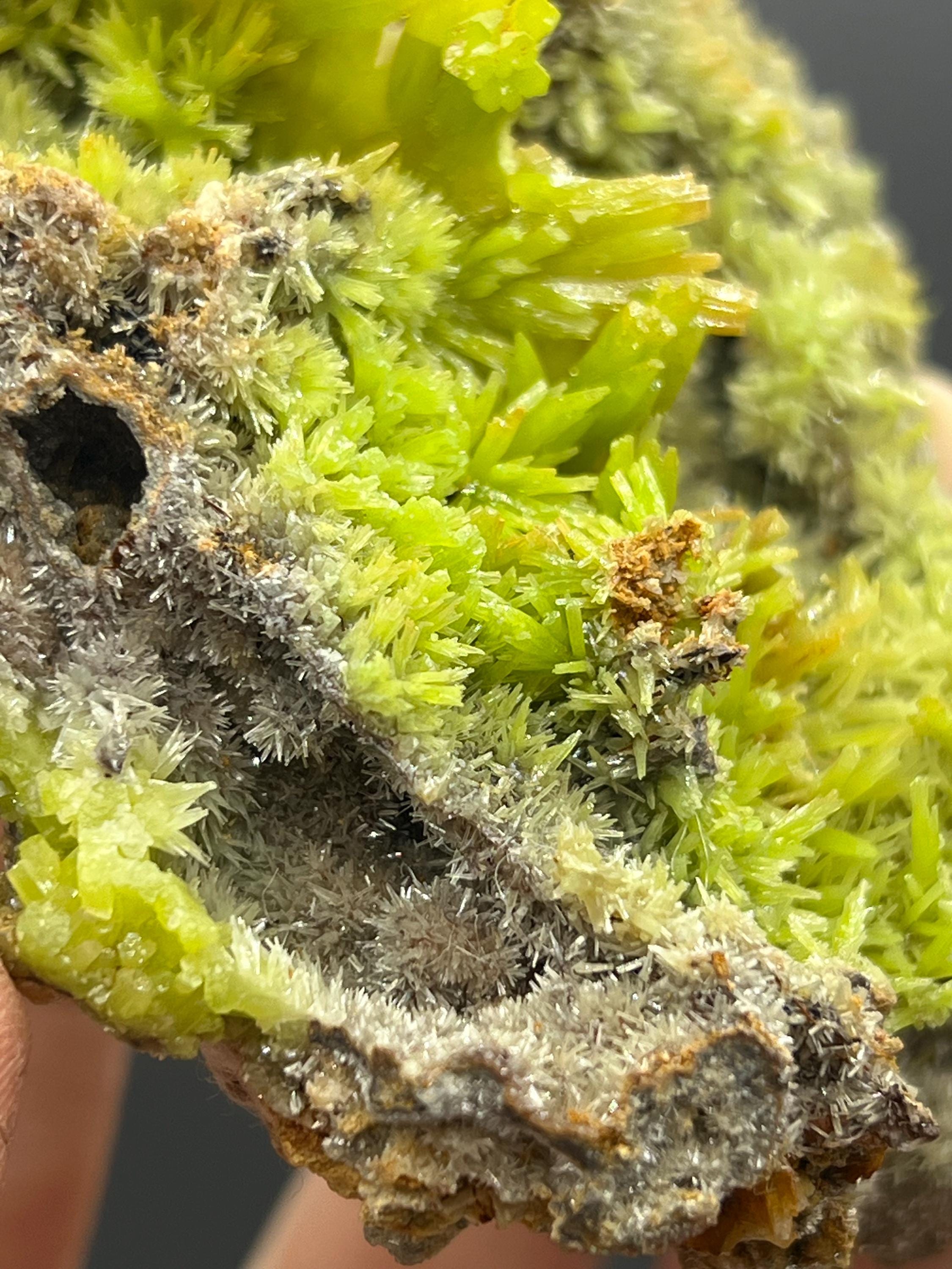 Pyromorphite, From China - Crystal Gemstone AE 