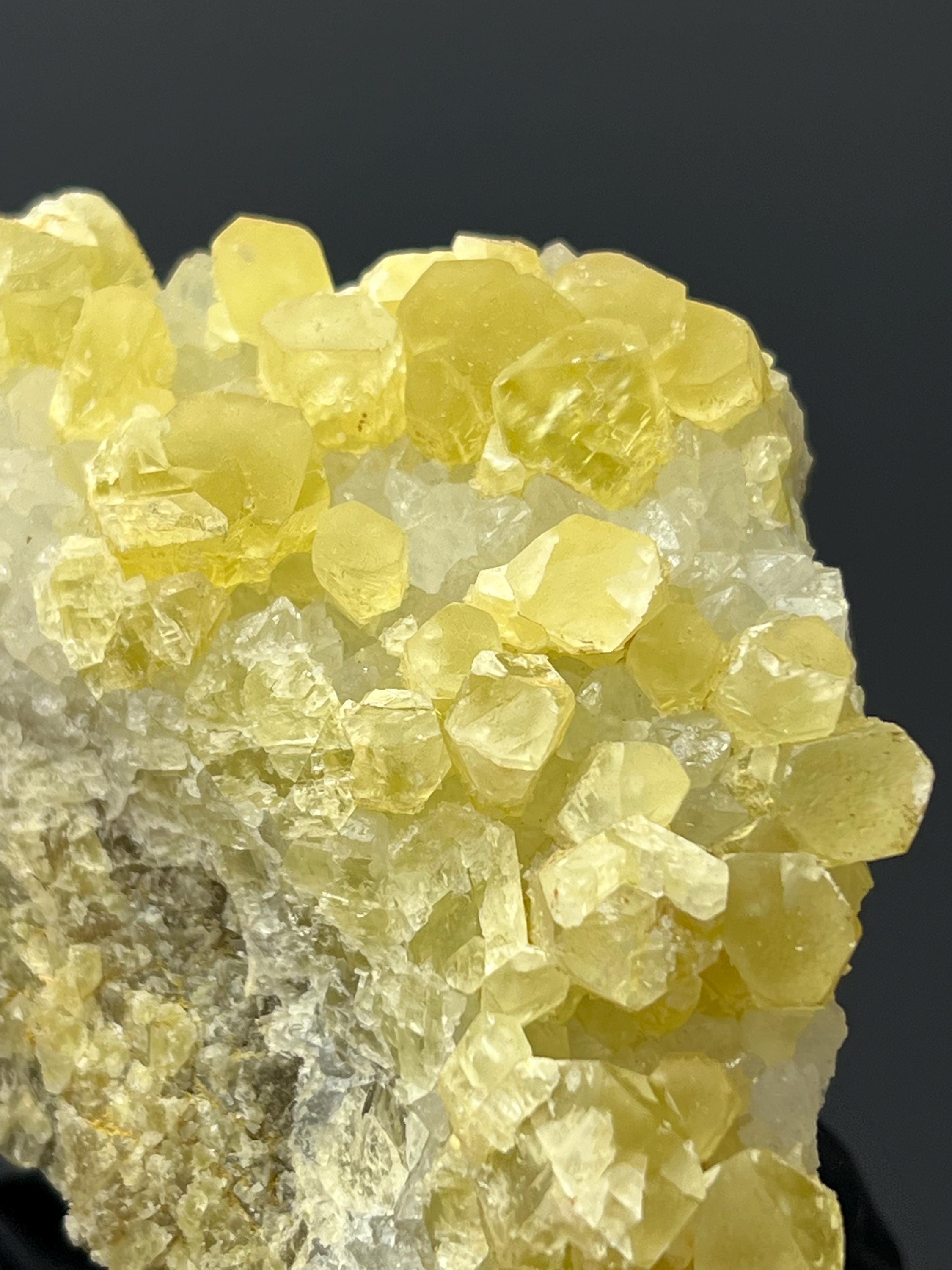 Special Yellow Crystal Calcite - Crystal Gemstone AE 