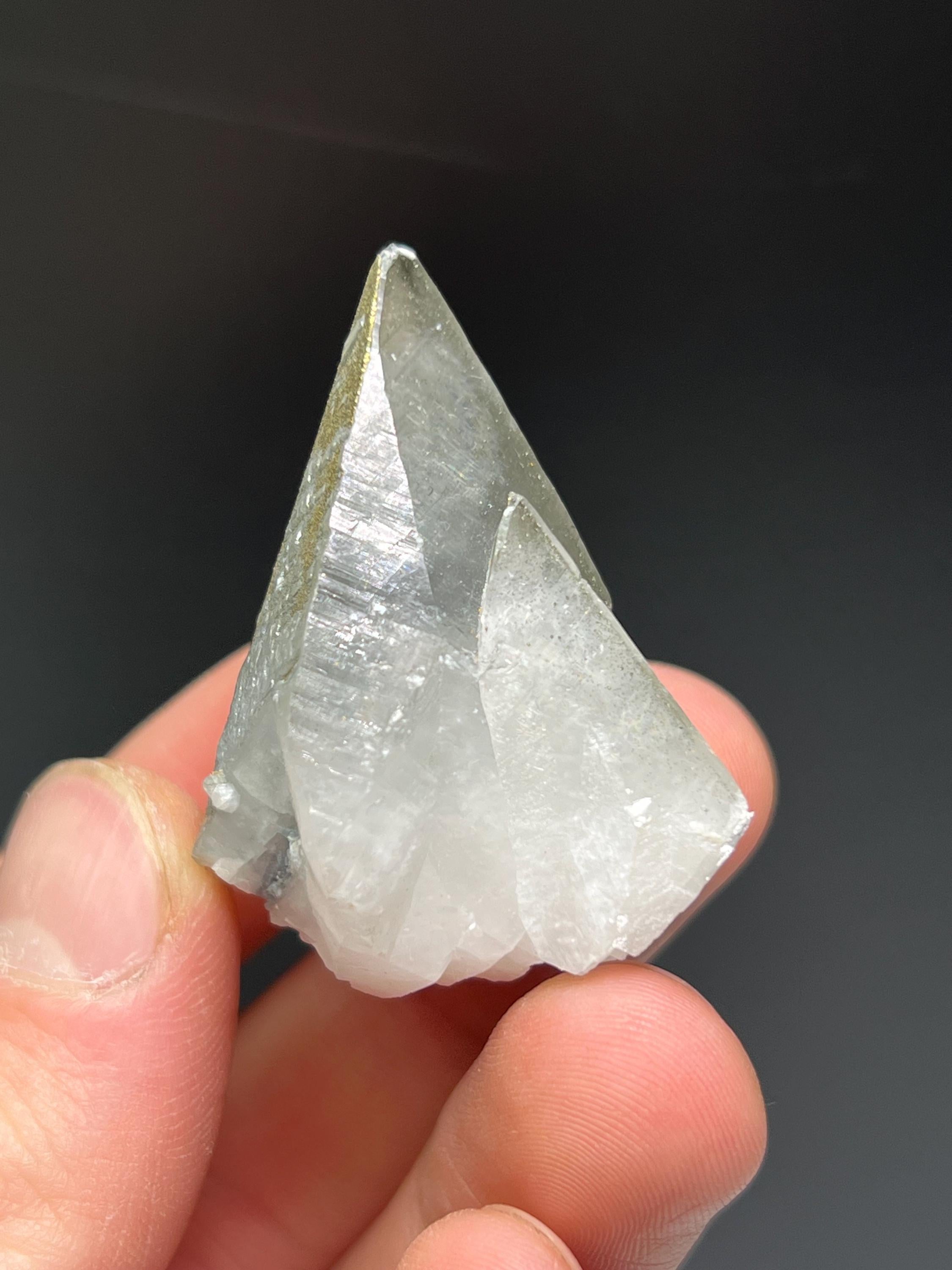 Chalcopyrite On Gray Crystal Calcite - Crystal Gemstone AE 