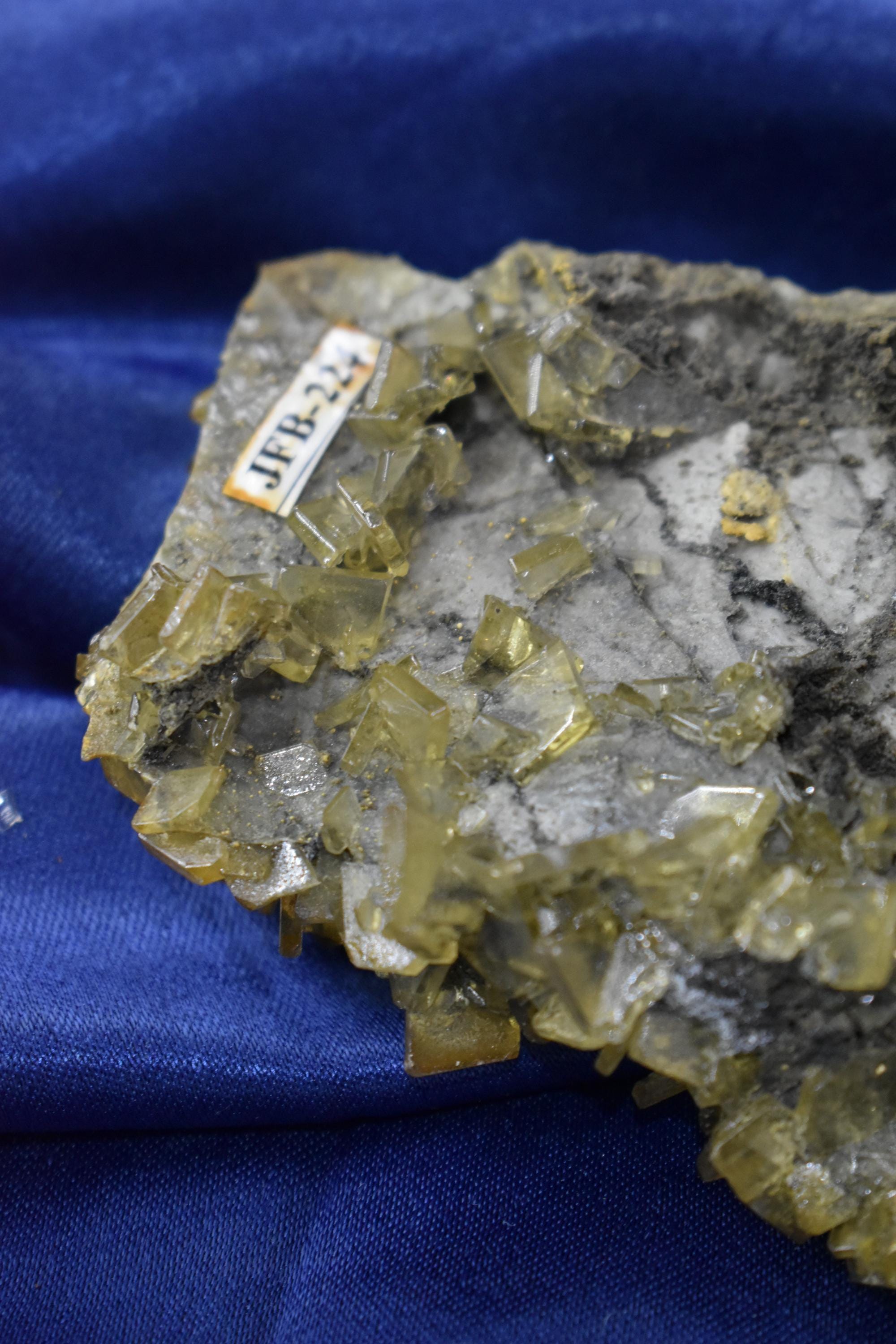 Barite Crystals, From USA - Crystal Gemstone AE 