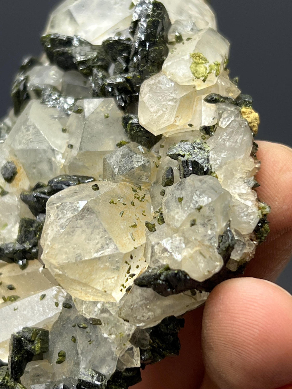 Dark Green Epidote With Chlorite Quartz - Crystal Gemstone AE 