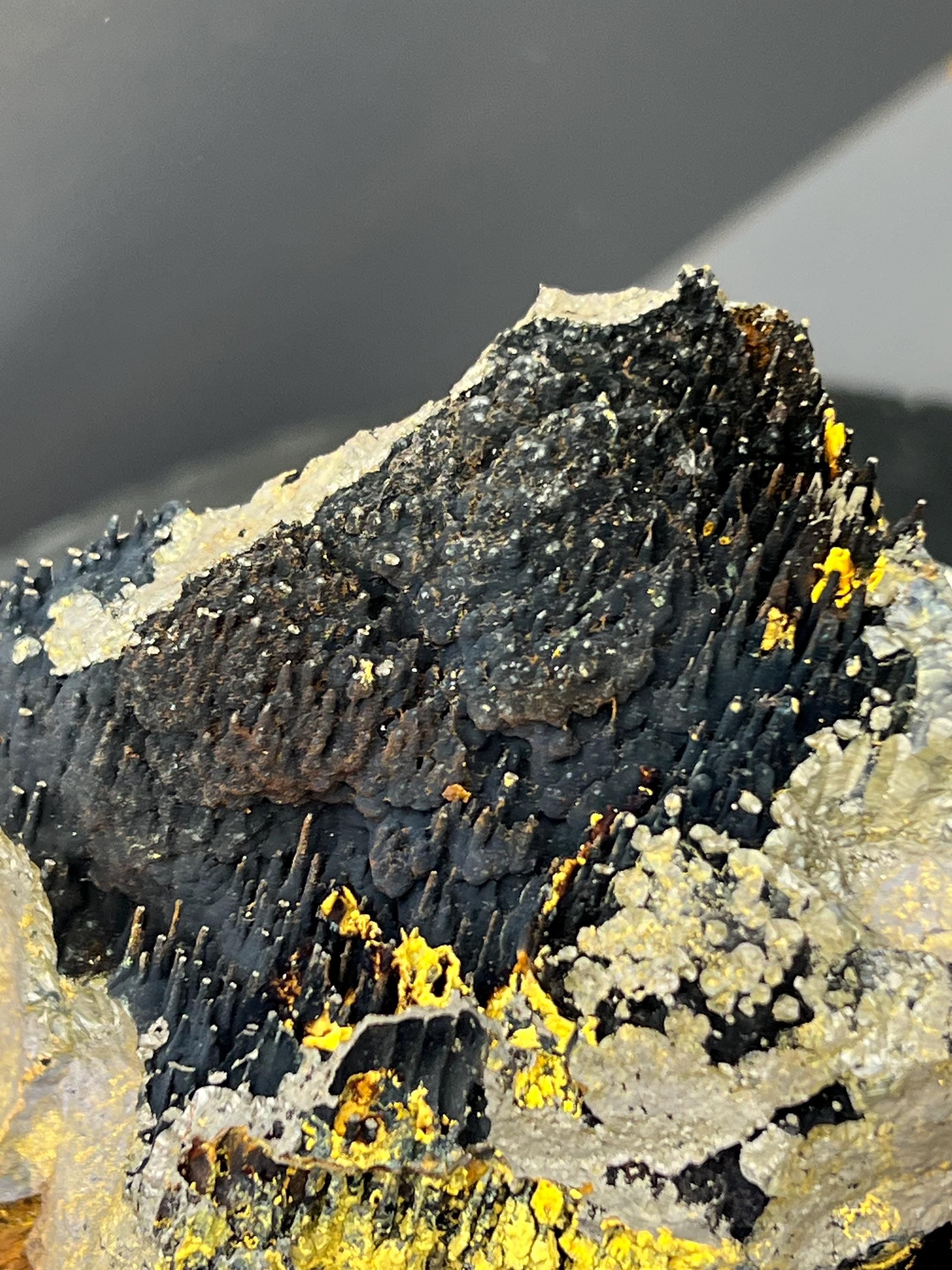 Very Showy Special Limonite And Specularite With Stalactite Goethite Specimen, For Special Collection - Crystal Gemstone AE 