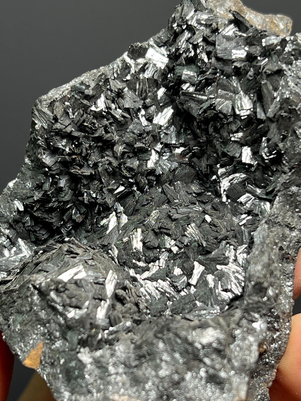 Manganite Specimen, 292gram - Crystal Gemstone AE 