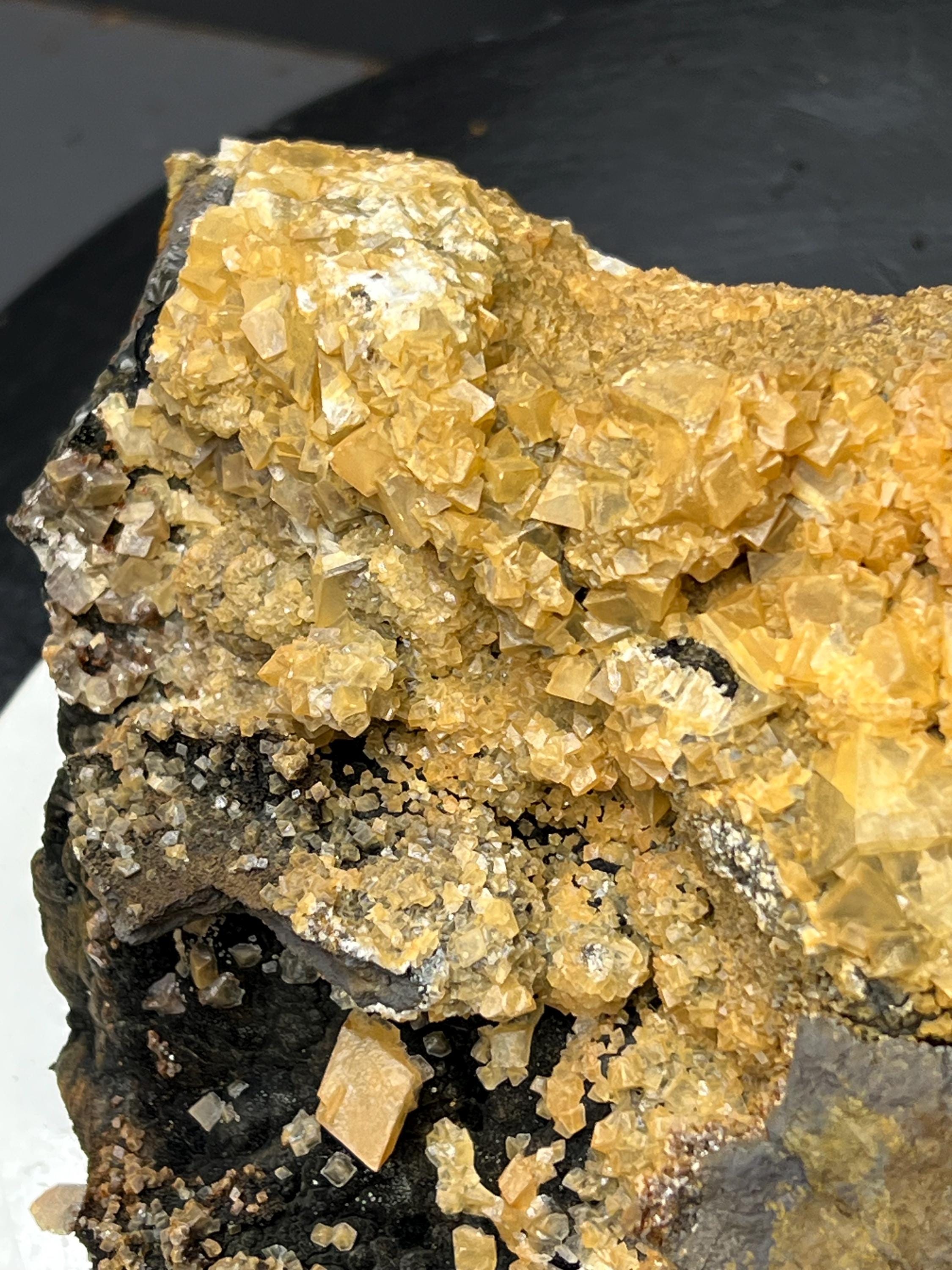 Very Showy, Cubic Crystals Calcite On Goethite Specimen - Crystal Gemstone AE 