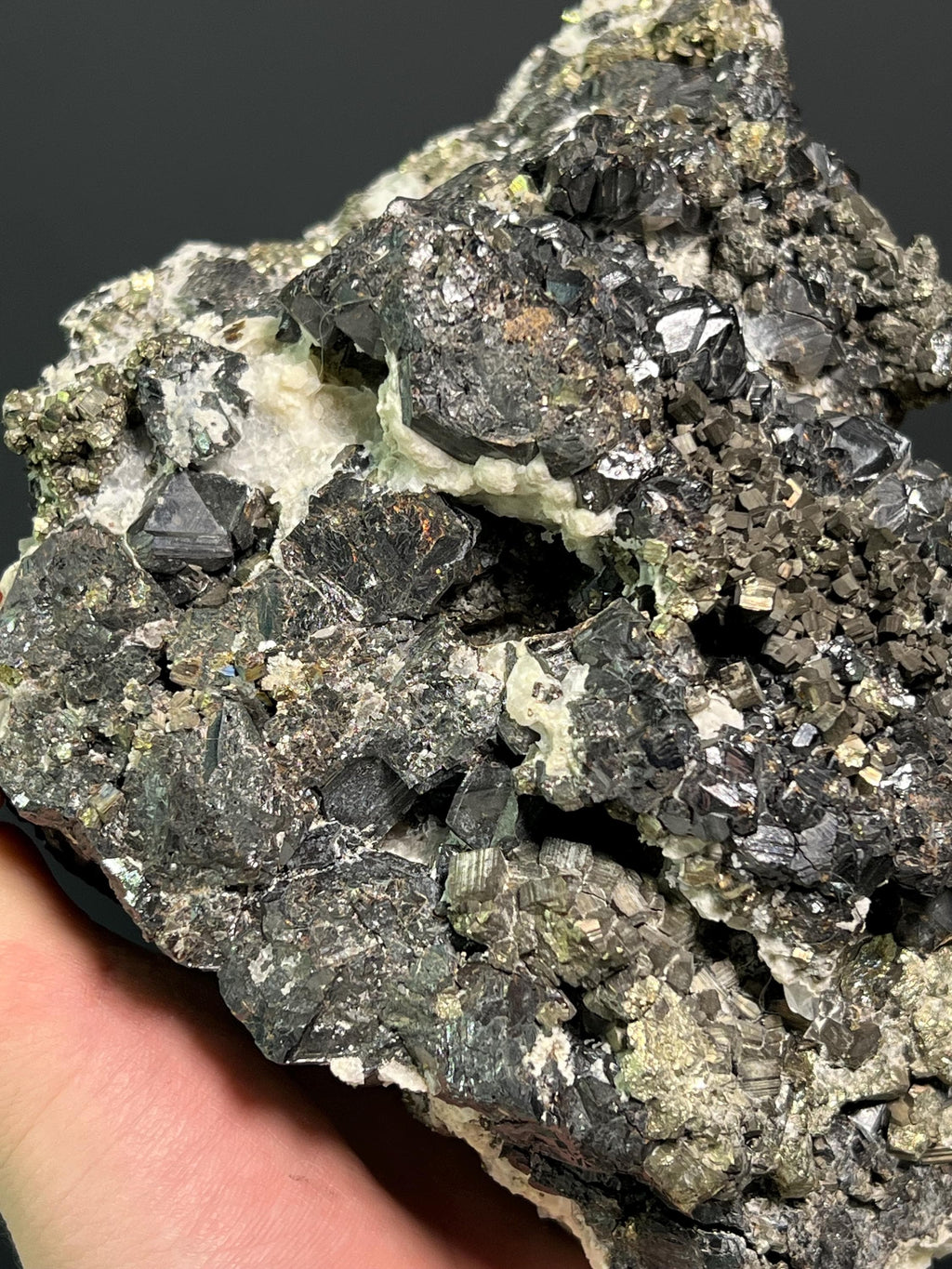 Pyrite, Galena, Quartz And Tetrahedrite, 2,7kg - Crystal Gemstone AE 