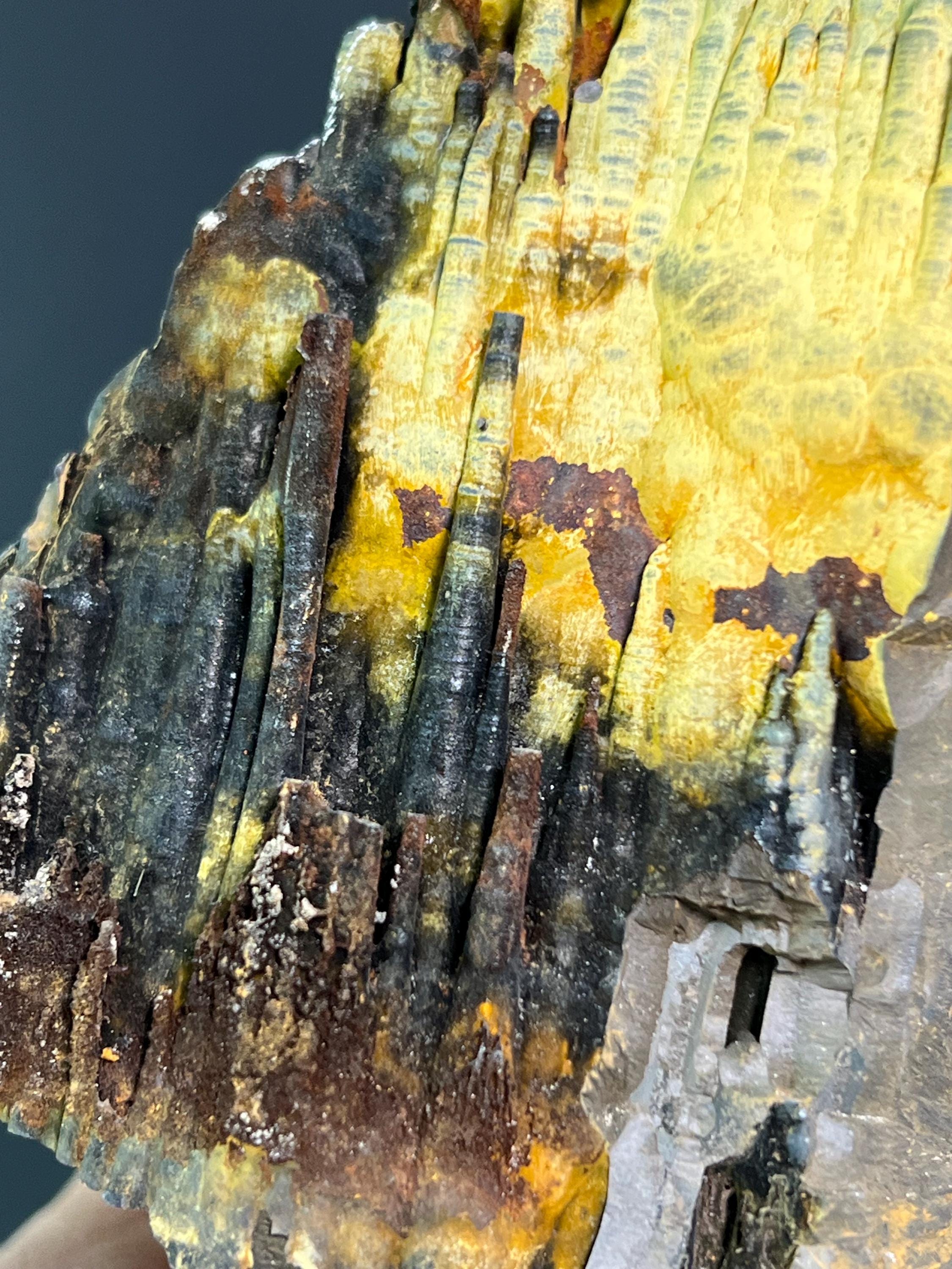 Limonite With Stalactite Goethite Mineral - Crystal Gemstone AE 