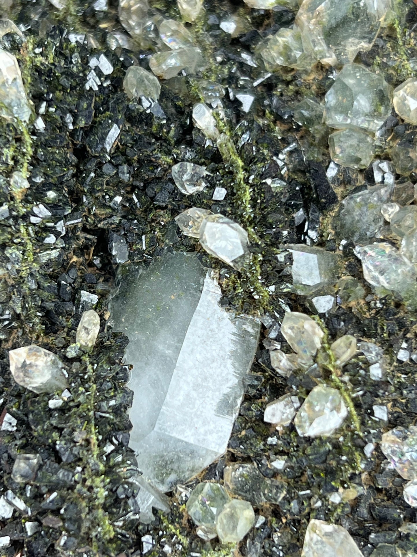 Special Formation! Black And Green Epidote With Lodolite Quartz