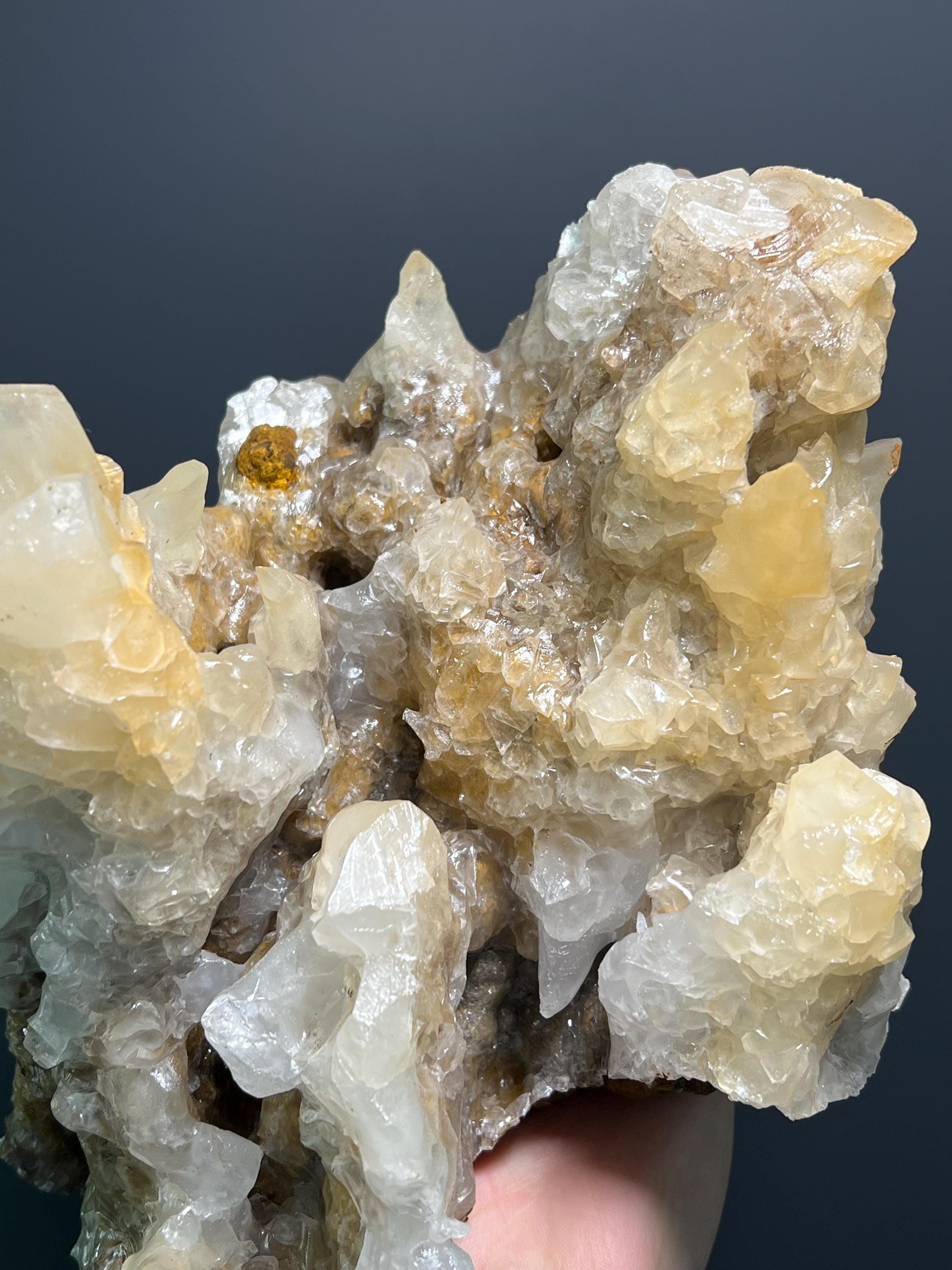 Special, Large Size Crystal Calcite Specimen, 4,5Kg - Crystal Gemstone AE 