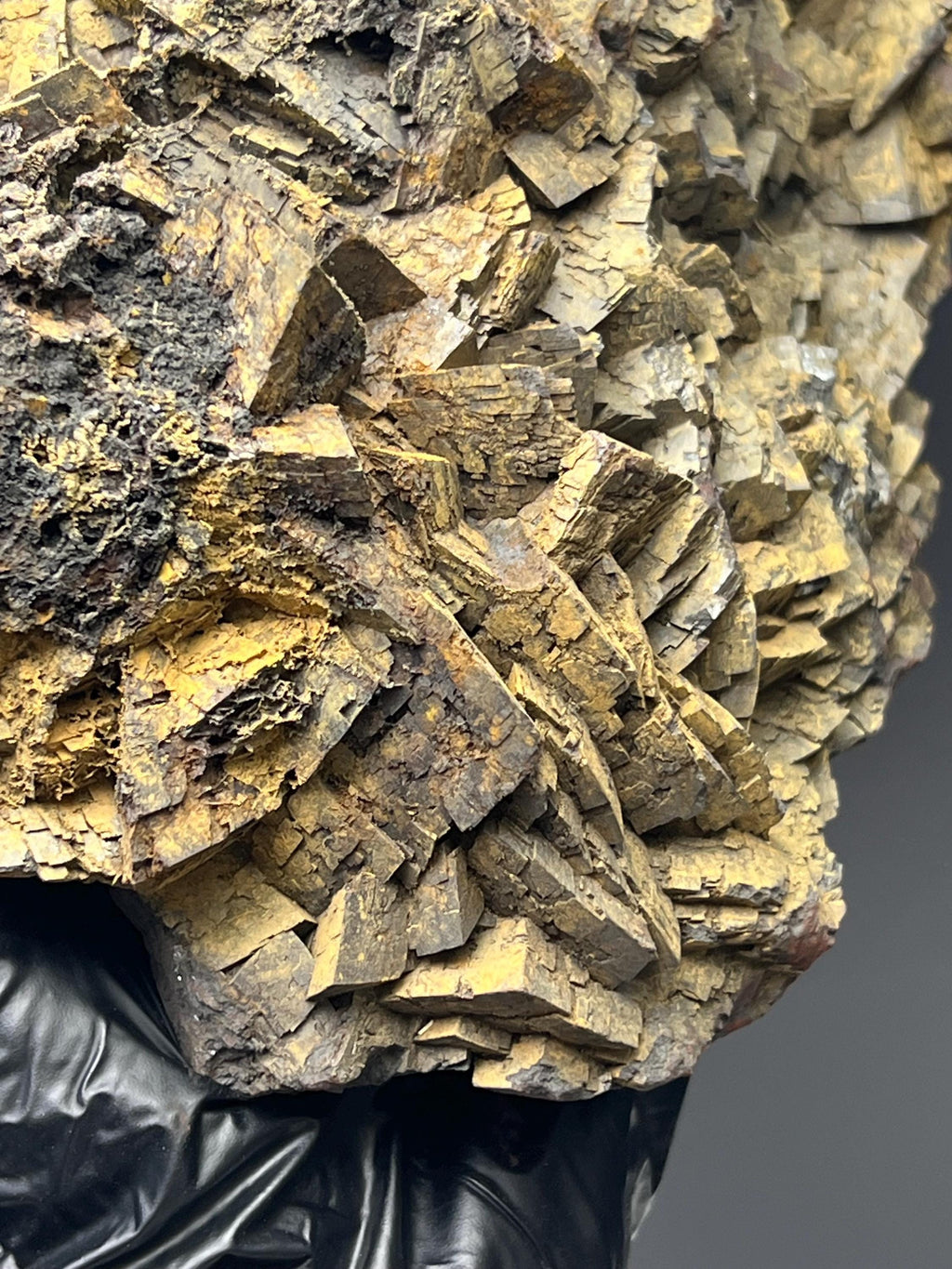 Very Special Extra Large Size Limonite With Iron Siderite Specimen - Crystal Gemstone AE 