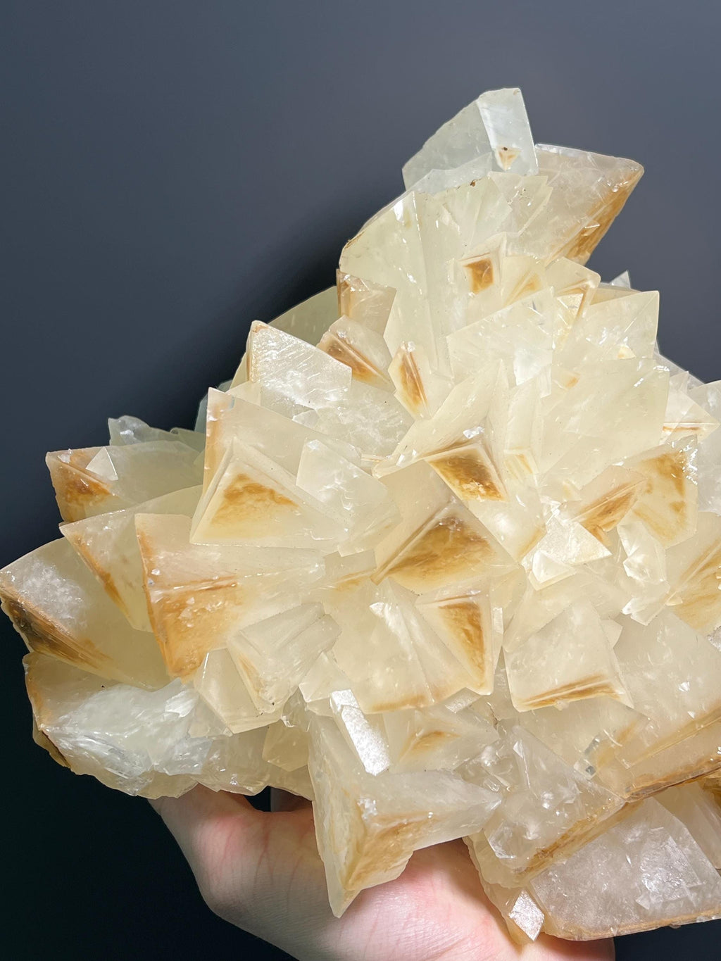 Large Size, Special Yellow Crystal Calcite, 6,1kg - Crystal Gemstone AE 