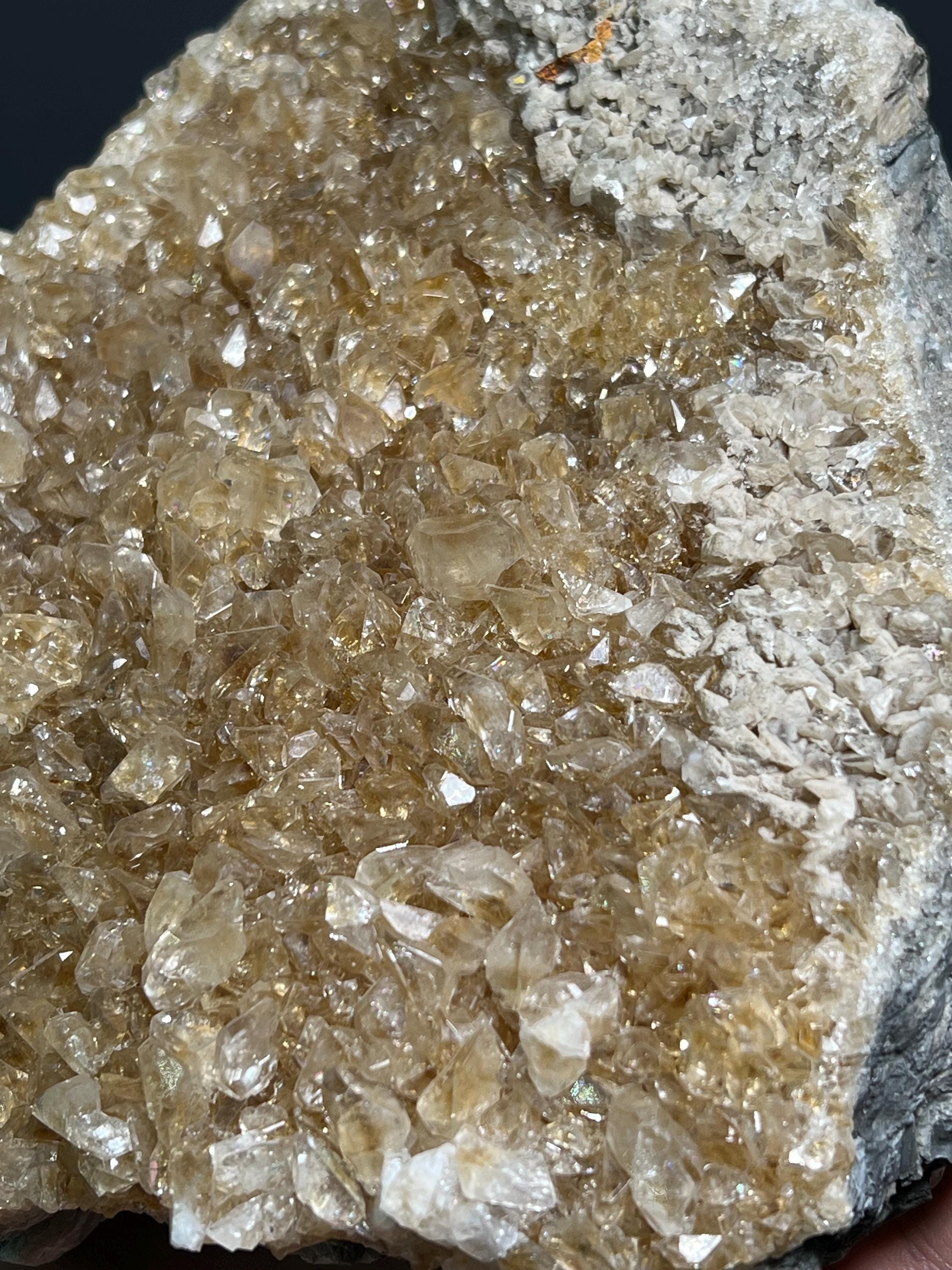 Museum Grade! Brown Colemanite Specimen, 3,6kg - Crystal Gemstone AE 