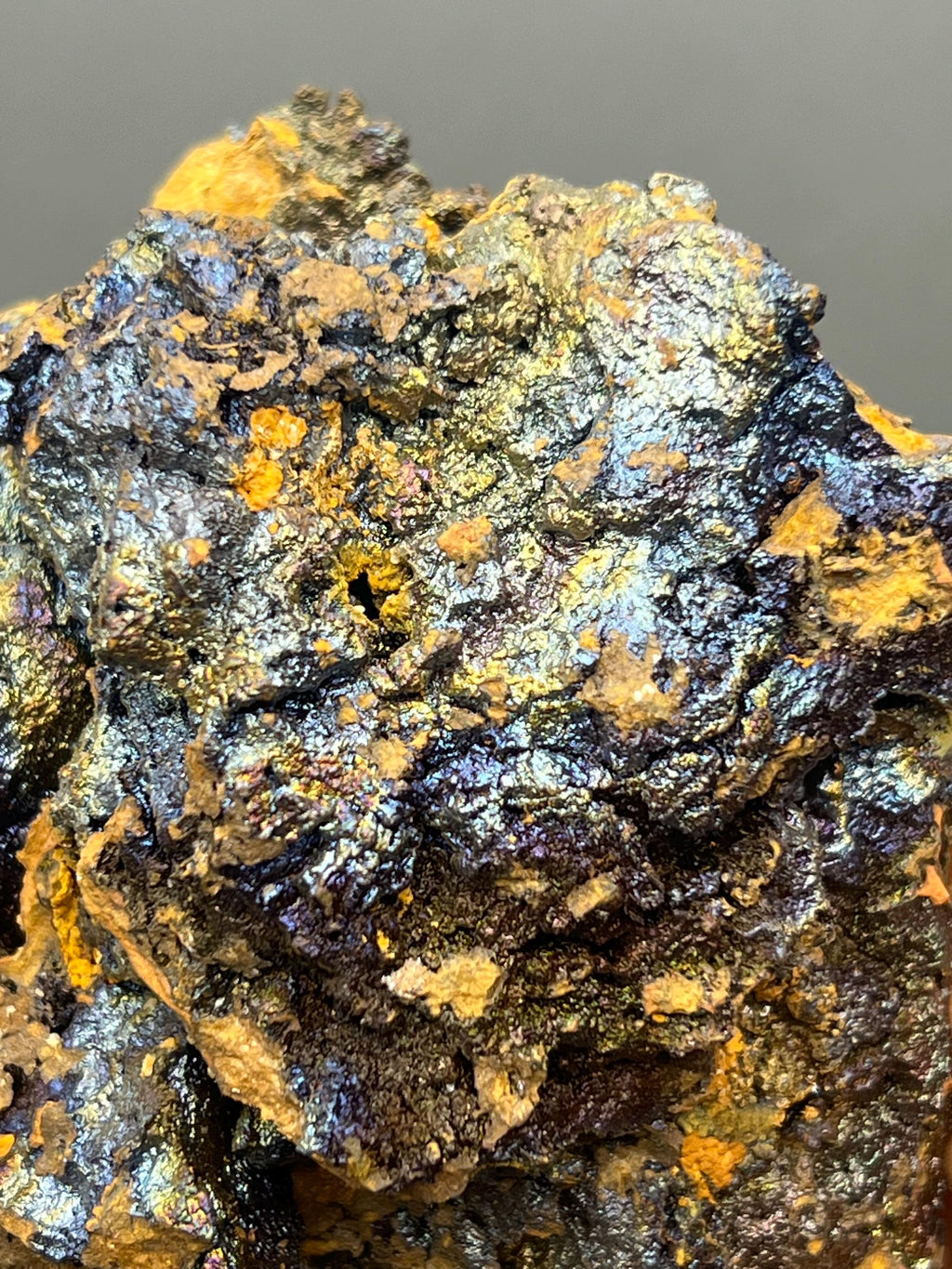 Very Special Formation Limonite And Calcite On Colourful Goethite - Crystal Gemstone AE 