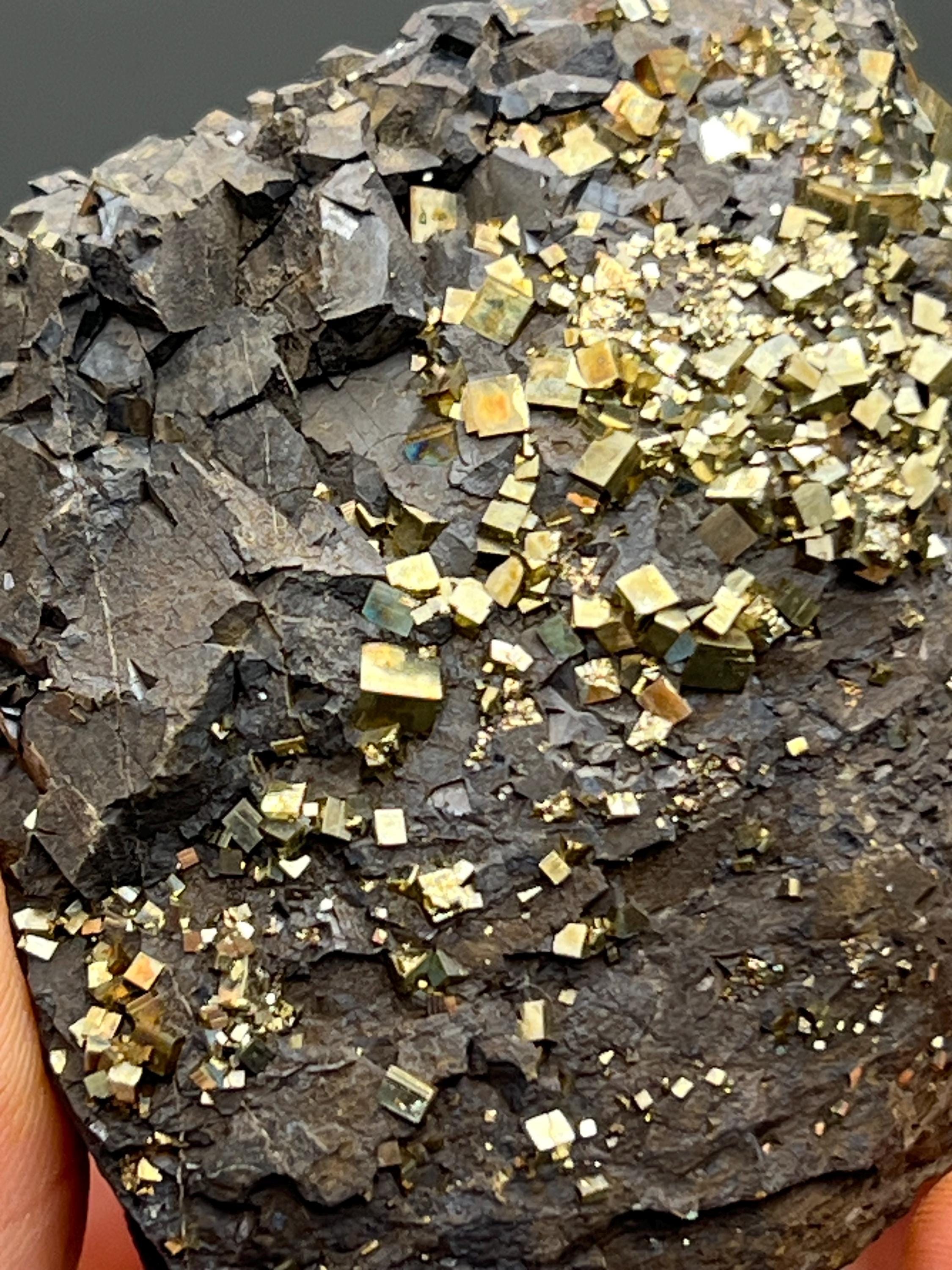Very Special, Pyrite On Manganese Mineral, From Turkey - Crystal Gemstone AE 