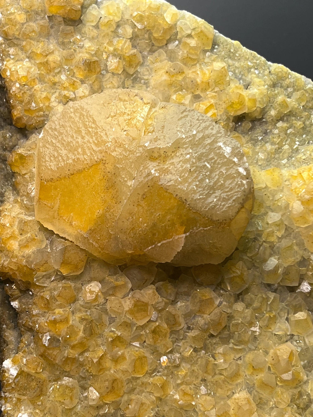 Extra Large Very Showy Orange Crystal Calcite Specimen - Crystal Gemstone AE 