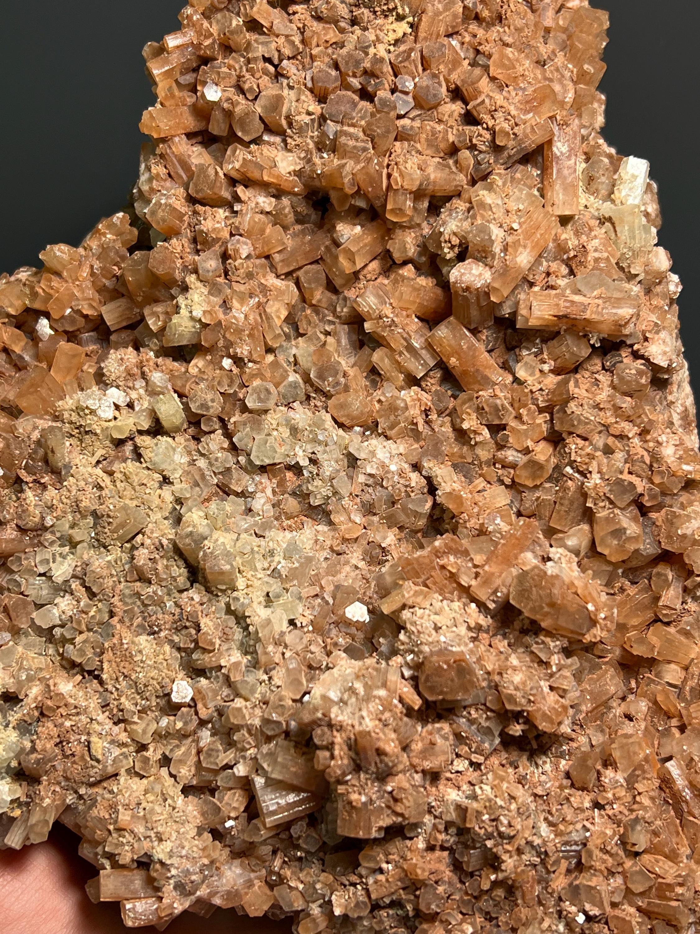 Large Size Two Sided Aragonite Specimen, 3kg - Crystal Gemstone AE 