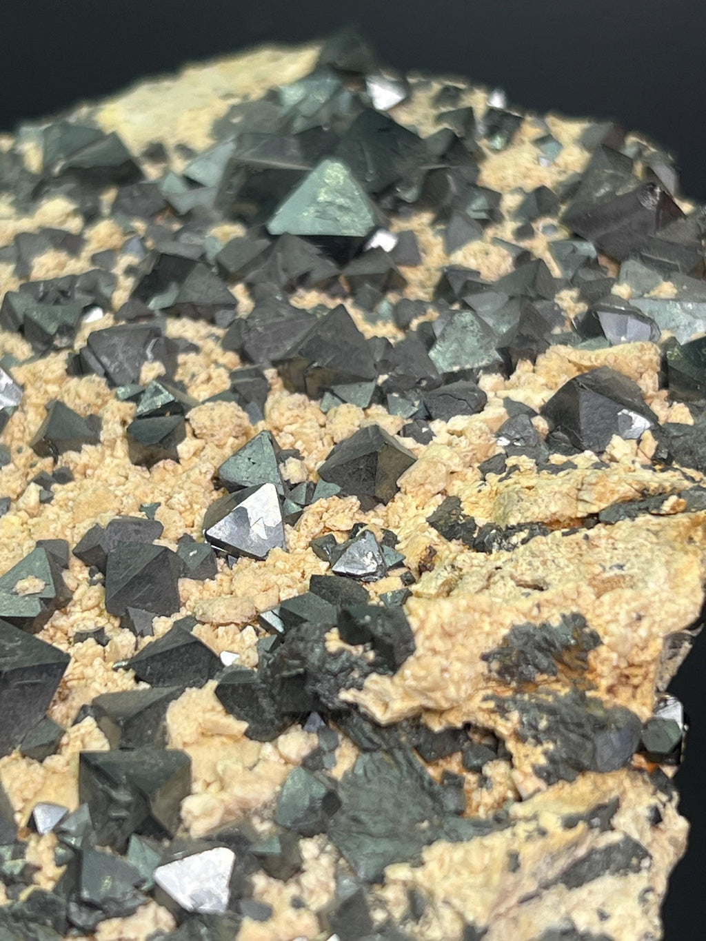 Magnetite On Matrix Specimen - Crystal Gemstone AE 