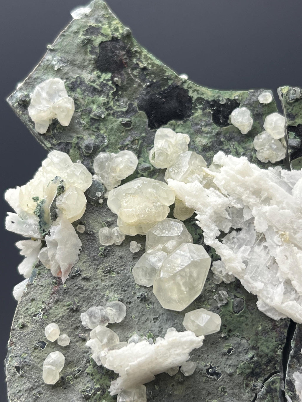 Anhydrite And Calcite On Prehnite - Crystal Gemstone AE 