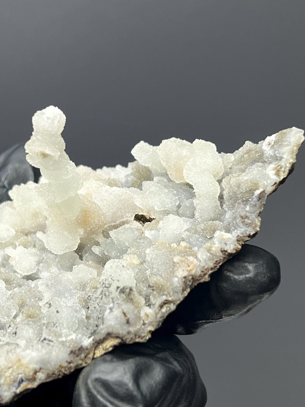 Chalcedony Stalactites Druzy - Crystal Gemstone AE 