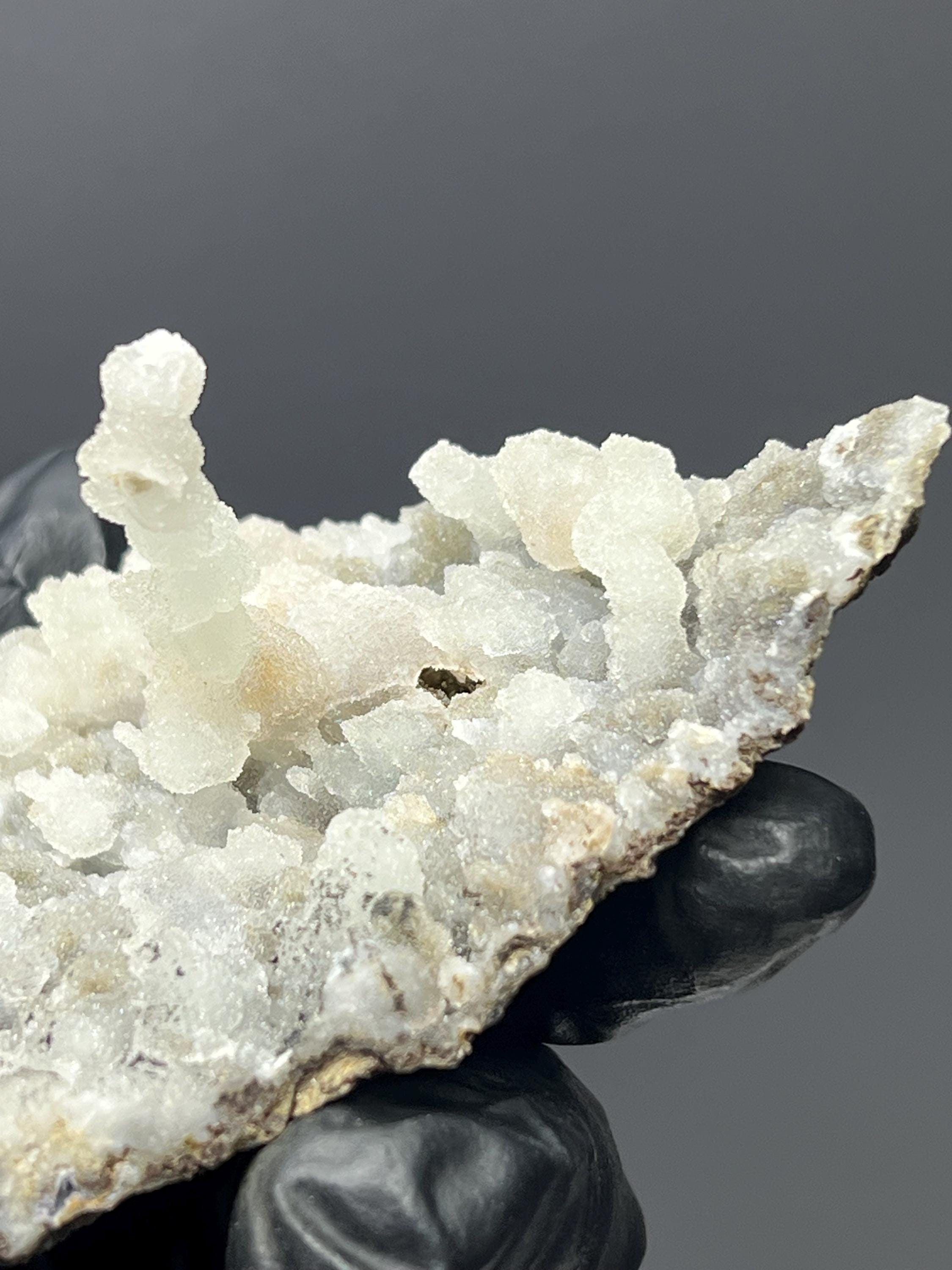 Chalcedony Stalactites Druzy - Crystal Gemstone AE 