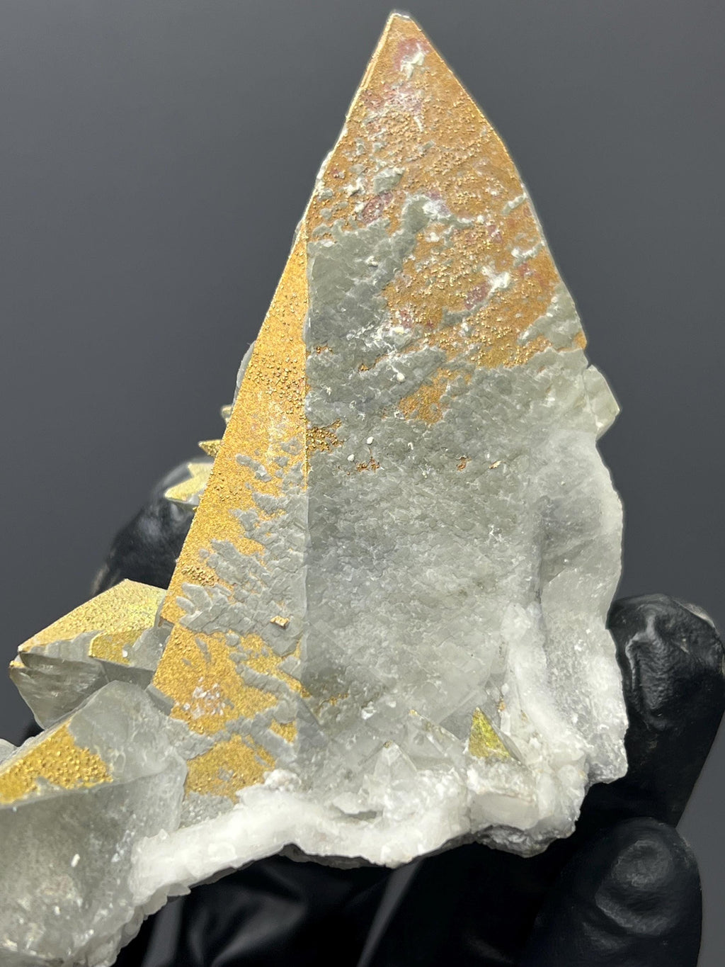 Chalcopyrite On Gray Crystal Calcite - Crystal Gemstone AE 