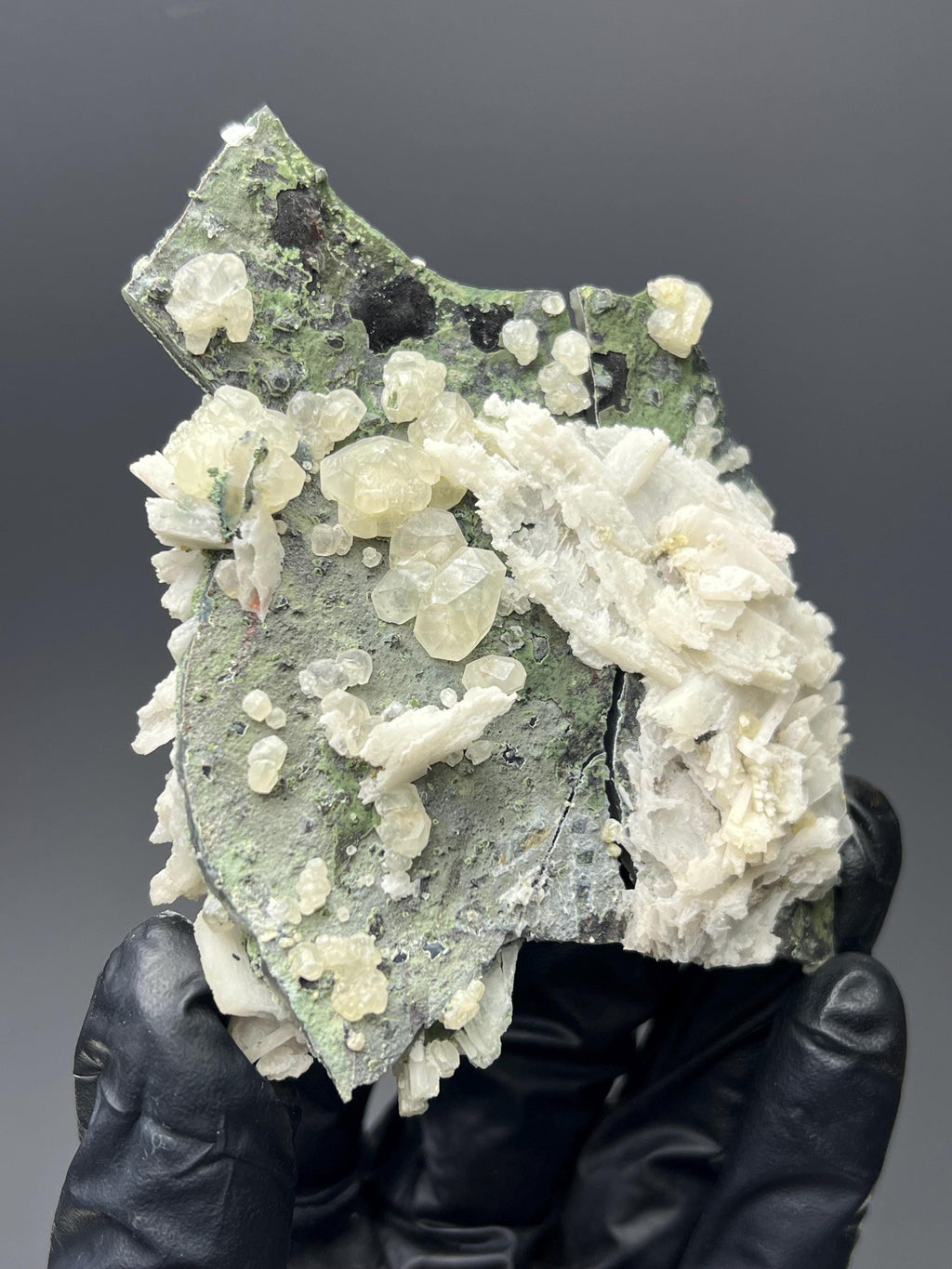 Anhydrite And Calcite On Prehnite - Crystal Gemstone AE 