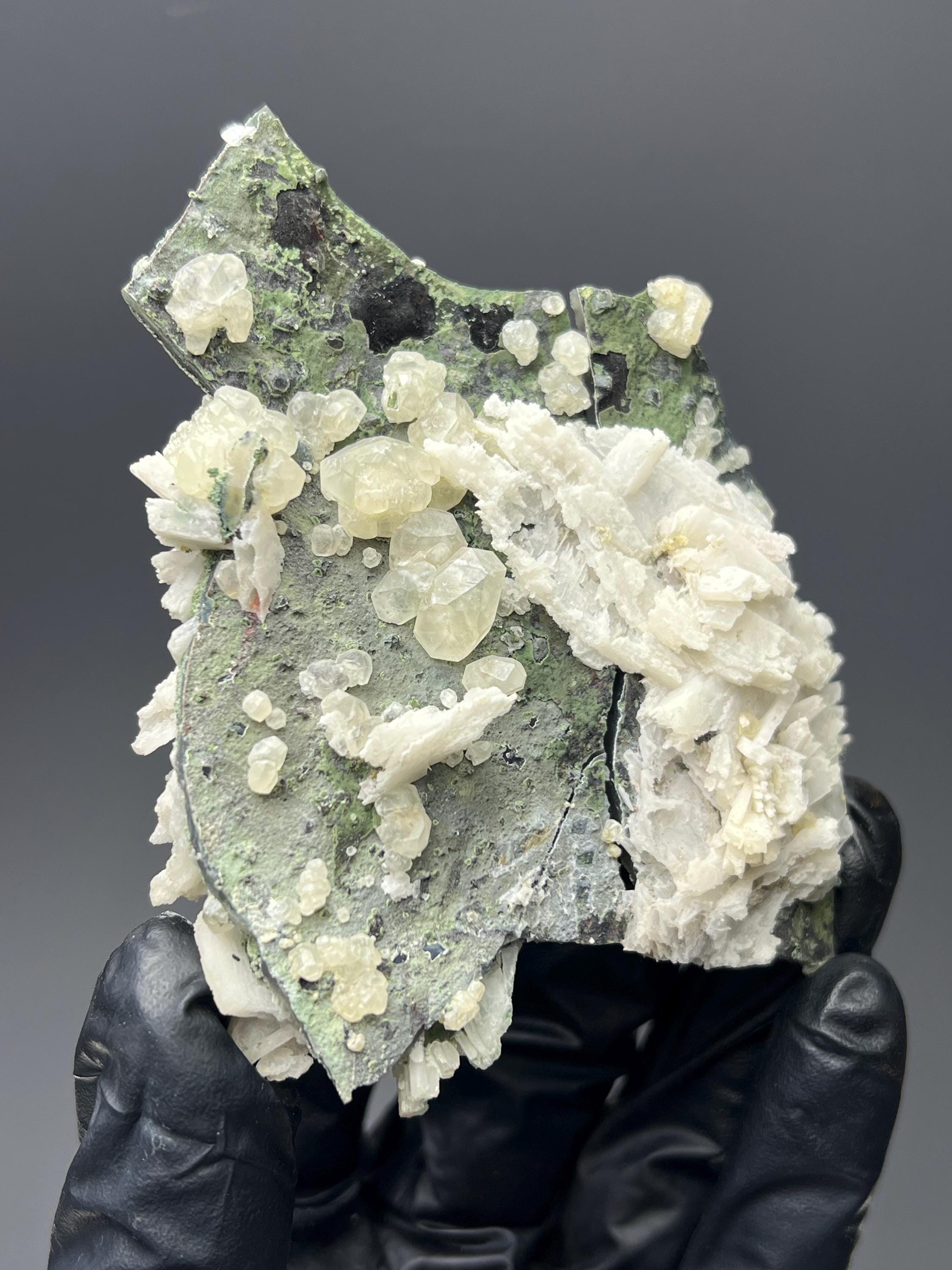 Anhydrite And Calcite On Prehnite - Crystal Gemstone AE 