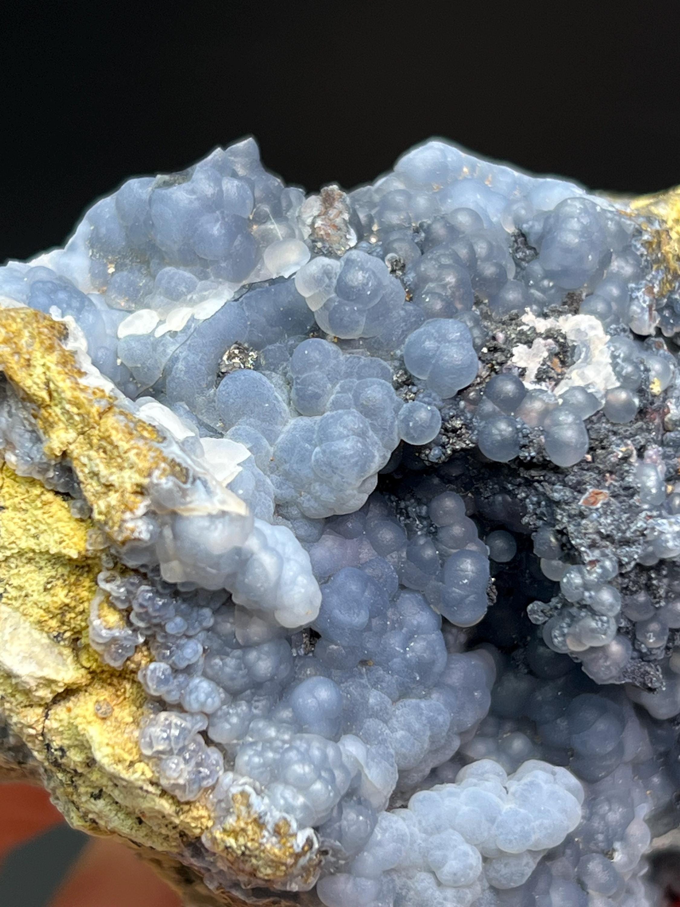 Chalcedony Grape Agate Specimen - Crystal Gemstone AE 