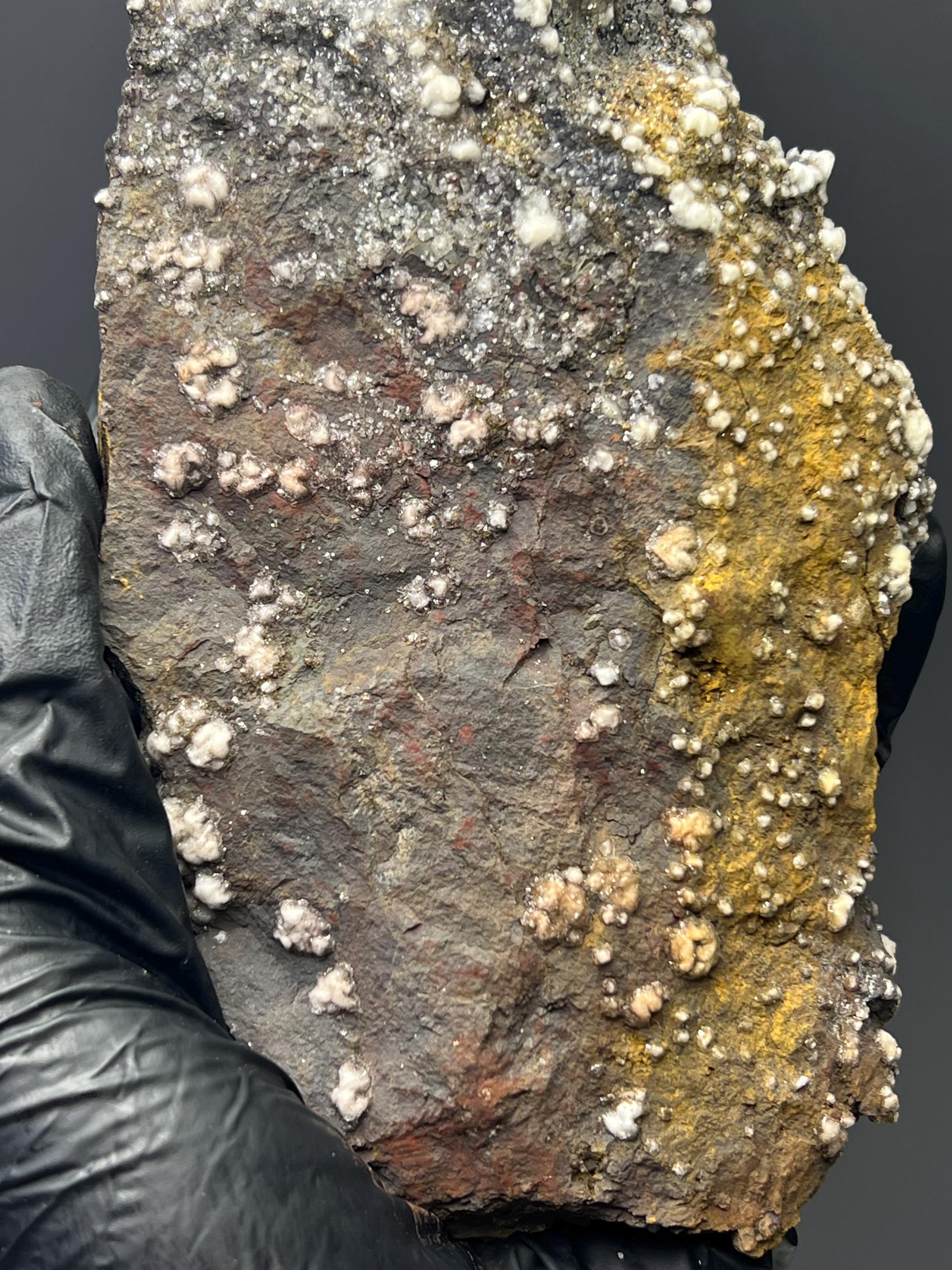 Crystal Barite And Calcite On Hematite - Crystal Gemstone AE 