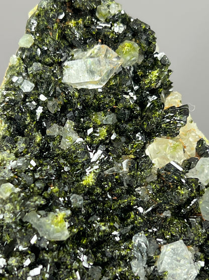 Very Special Formation! Black Epidote With Green Epidote Quartz