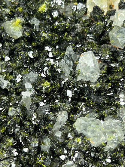 Very Special Formation! Black Epidote With Green Epidote Quartz