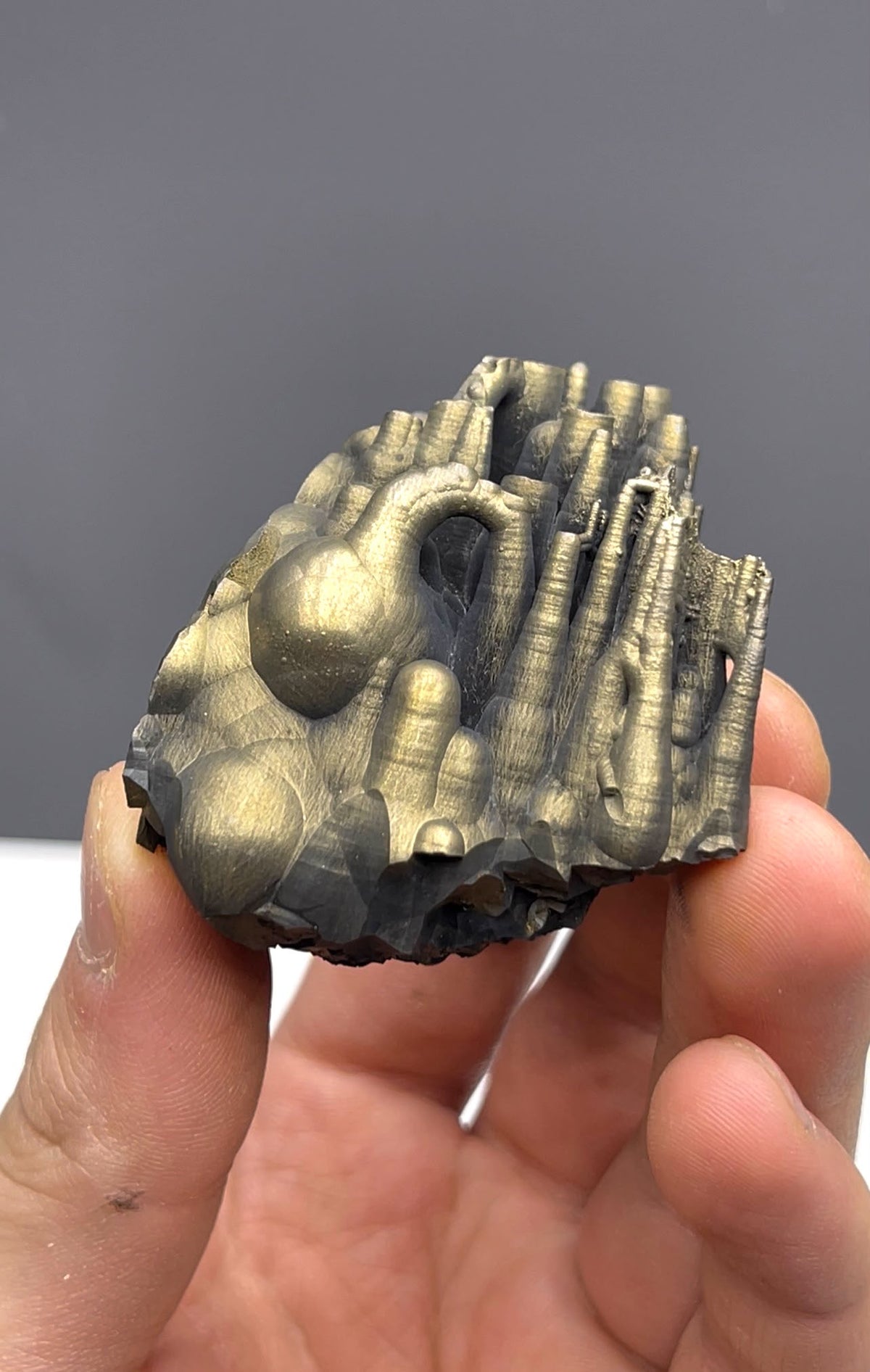 RESERVED 6 Piece ( 3 Pcs Dendrit Goethite/ 3 Pcs Golden Goethite )