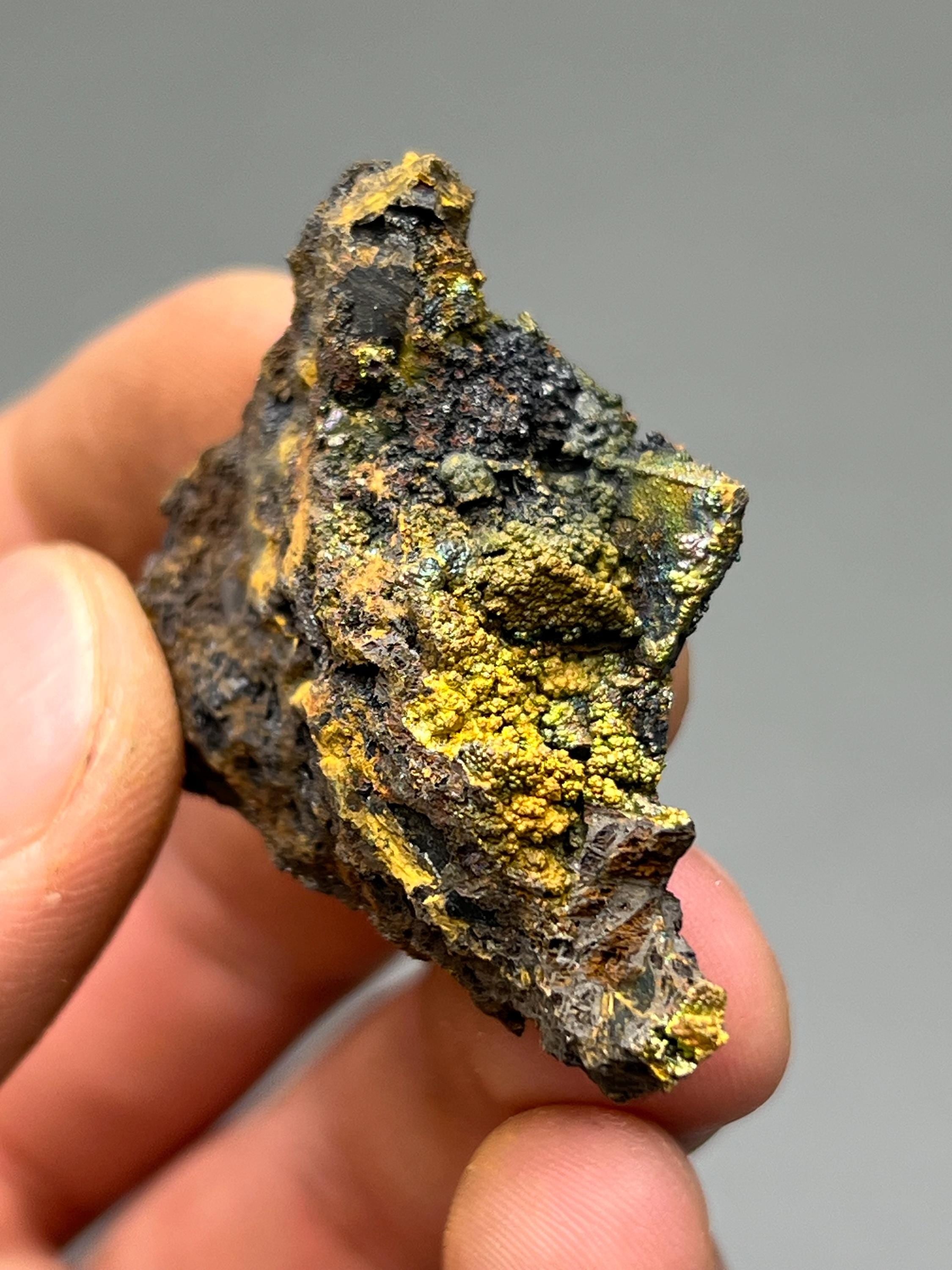 Very Special Formation, Colorful Goethite With Siderite, From Turkey - Crystal Gemstone AE 