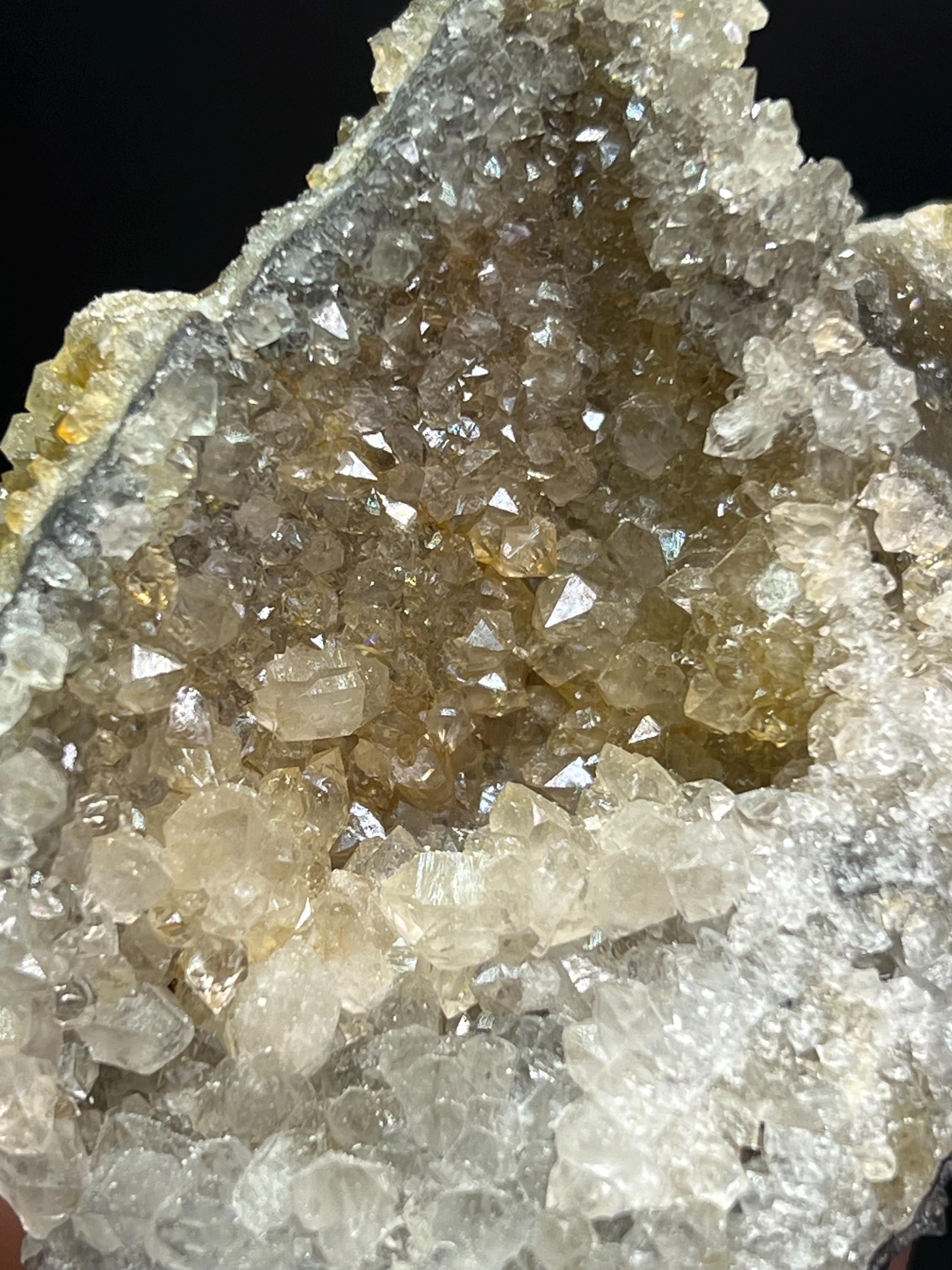 Crystals Citrine Specimen - Crystal Gemstone AE 
