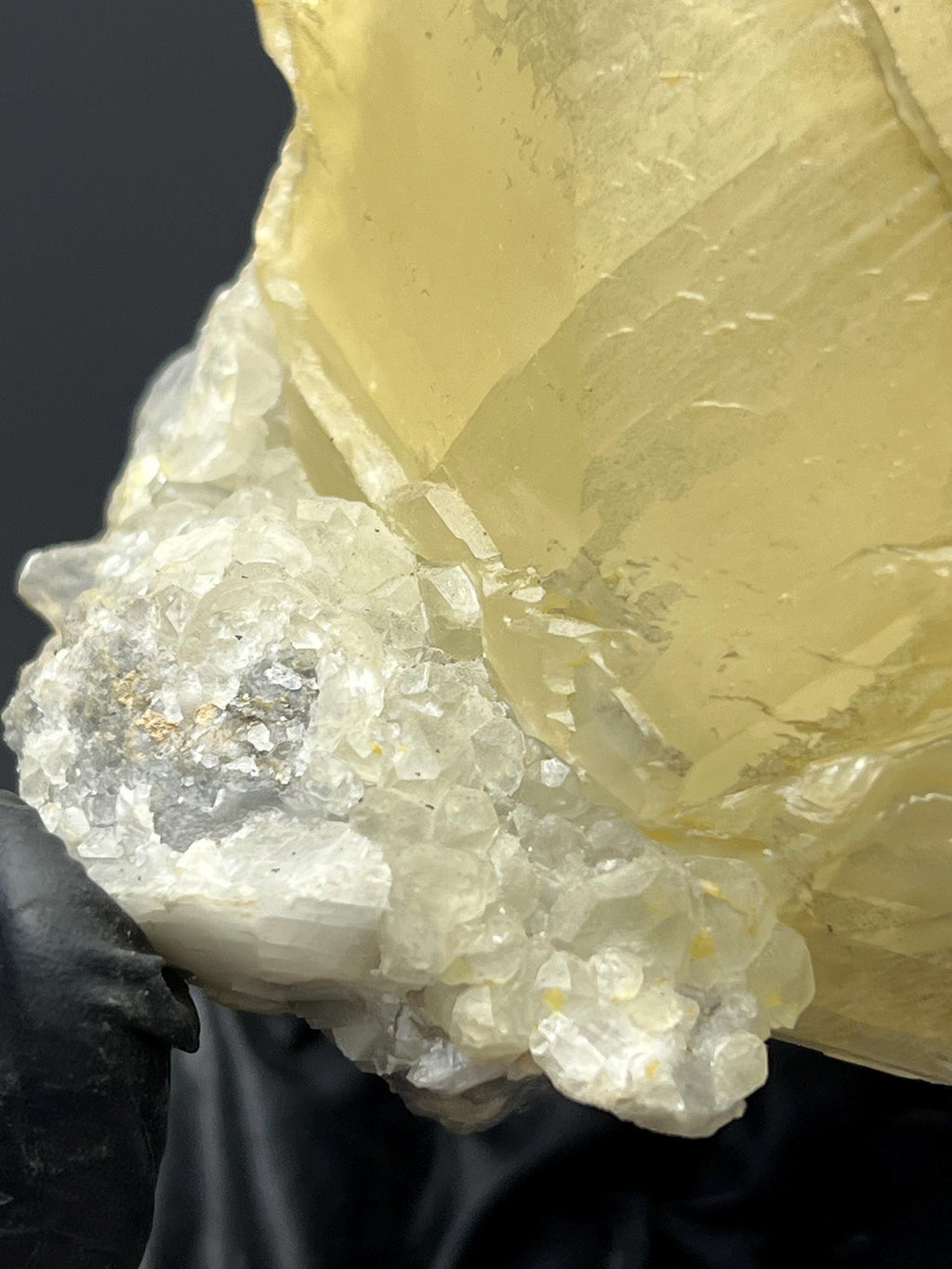 Very Very Special Golden Yellow Crystal Calcite Specimen - Crystal Gemstone AE 