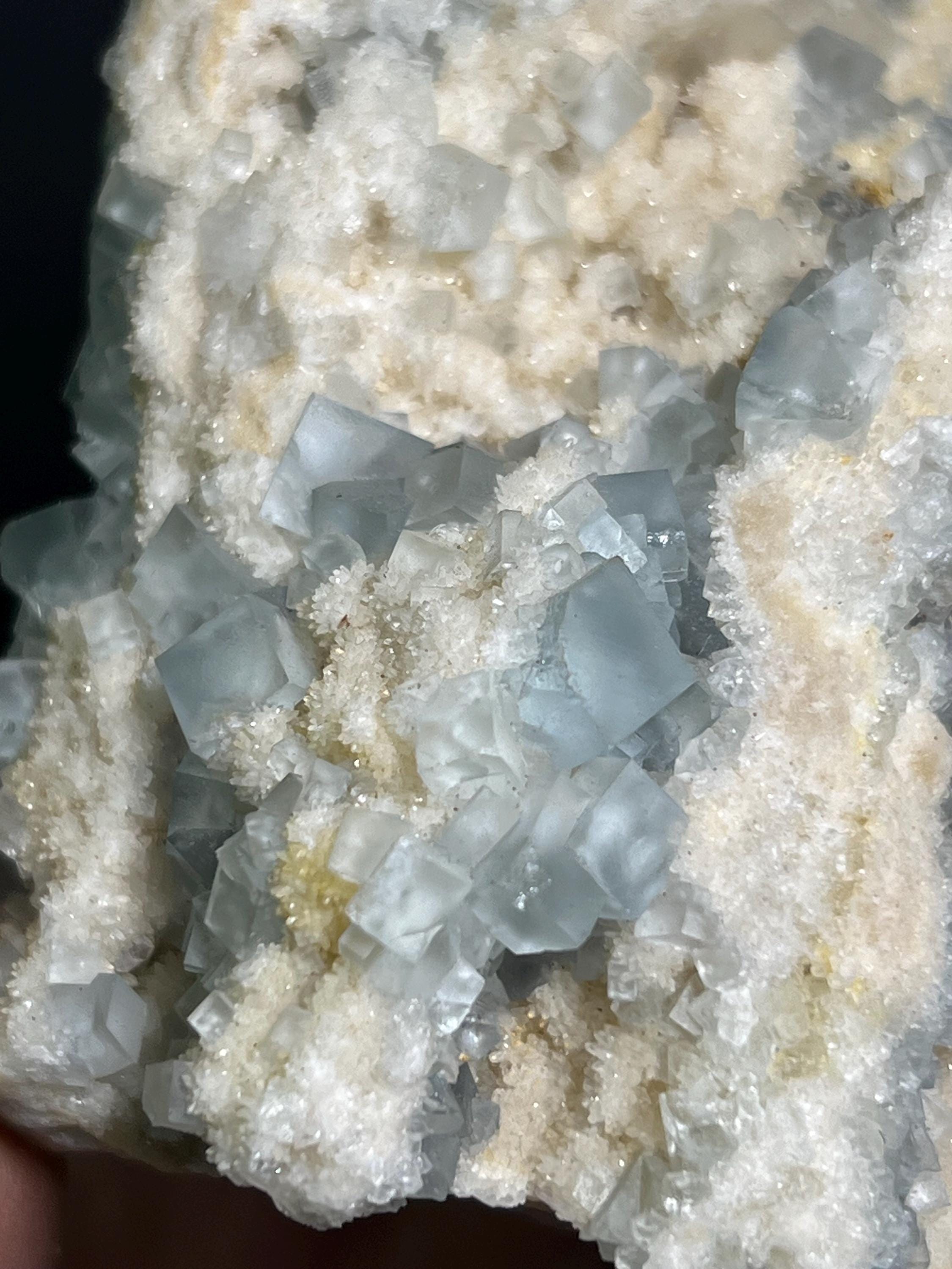 Blue Fluorite With Stilbite, 518gram - Crystal Gemstone AE 