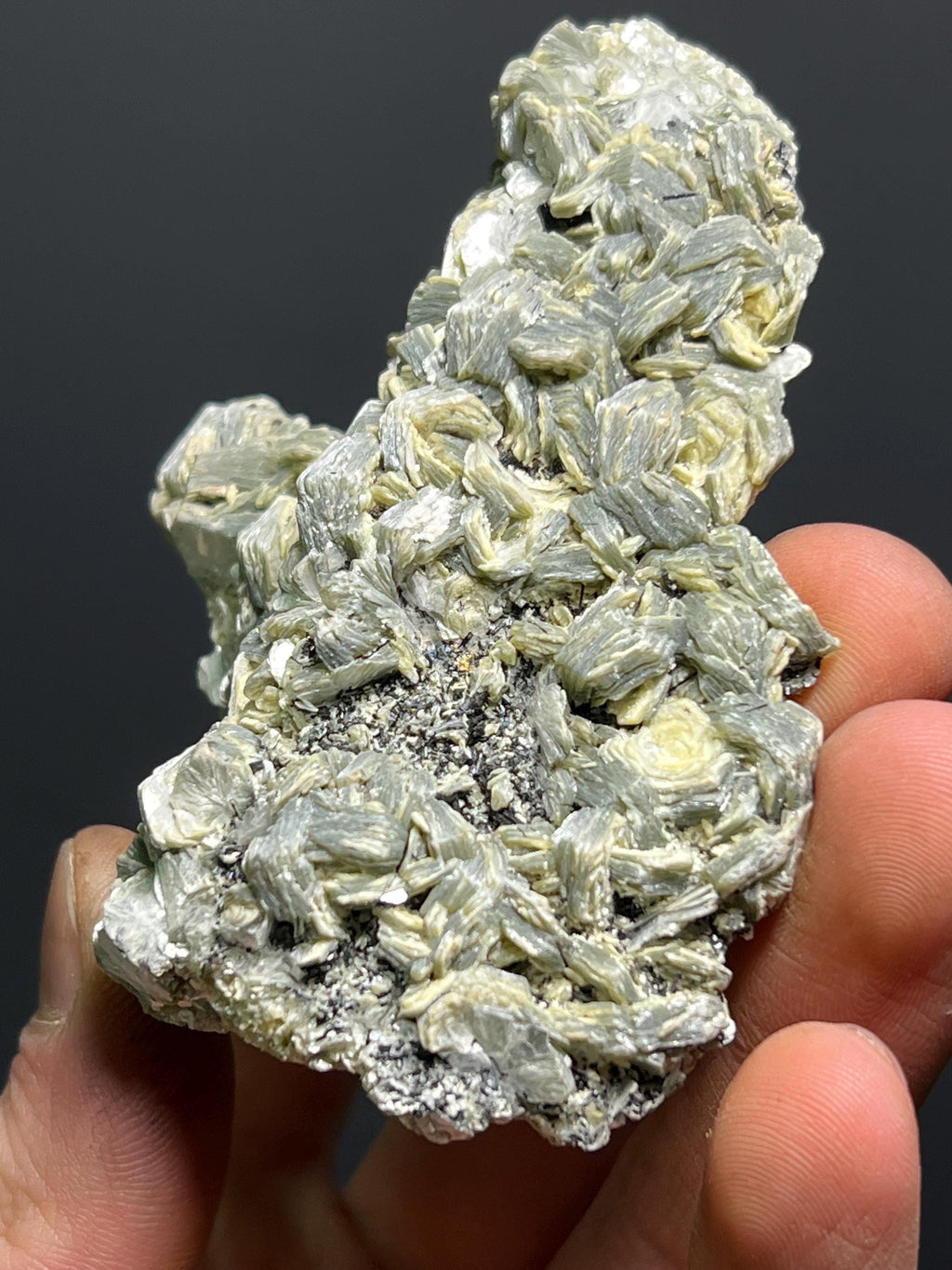 Special Vermiculite With Tourmaline Specimen, 92gram - Crystal Gemstone AE 