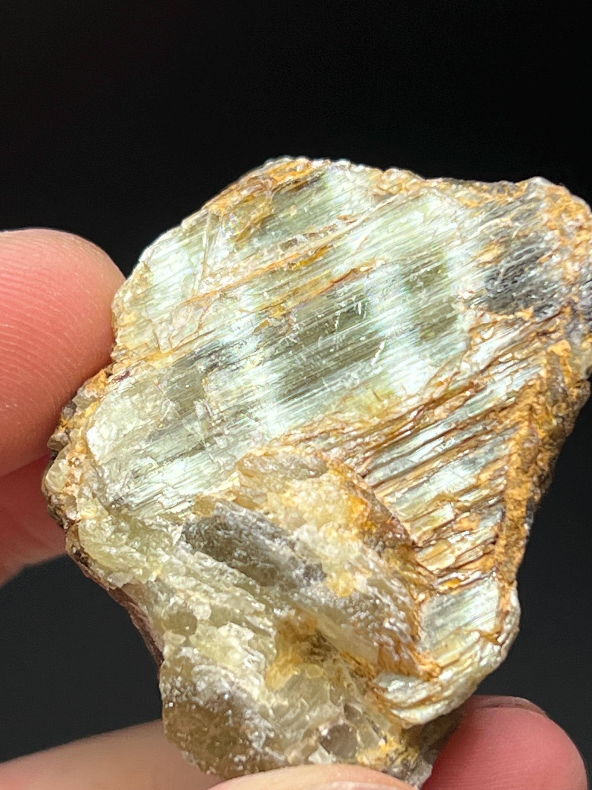 Special Diaspore Zultanite Specimen - Crystal Gemstone AE 