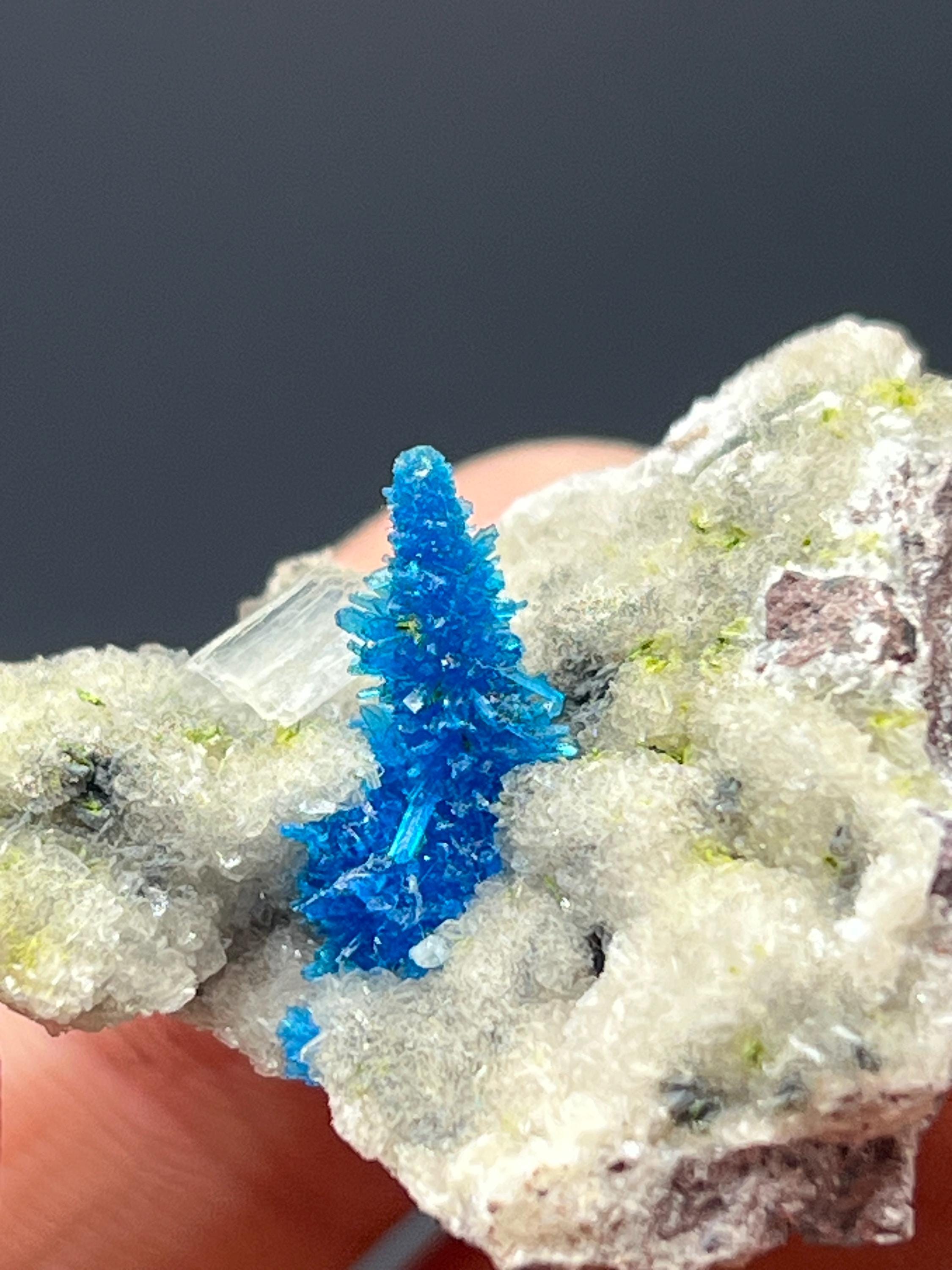 Rare Pentagonite Specimen - Crystal Gemstone AE 