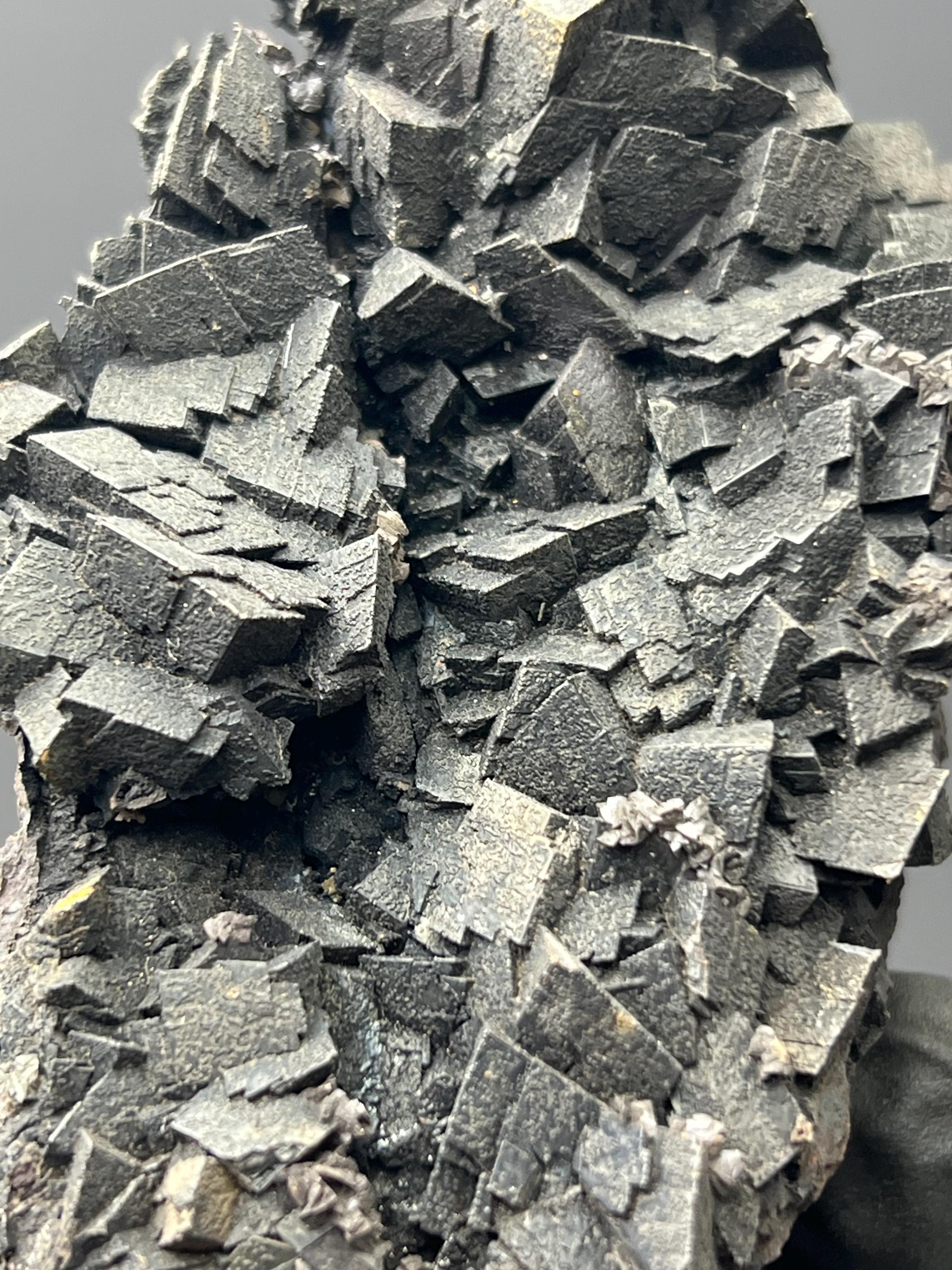 Museum Grade Very Showy Black Iron Siderite Specimen - Crystal Gemstone AE 