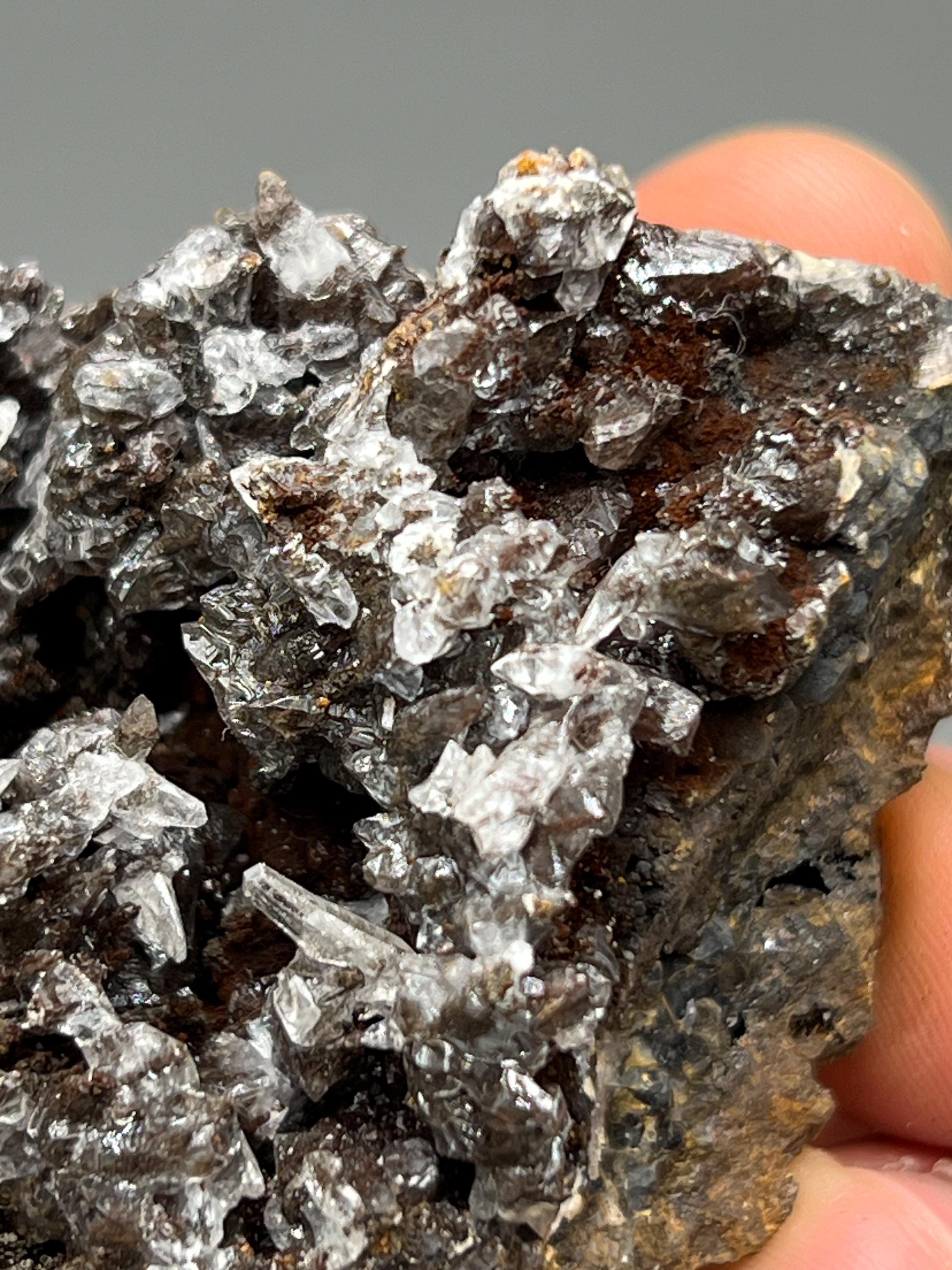Very Showy And Special, Crystal Calcite On Hematite, From Turkey - Crystal Gemstone AE 
