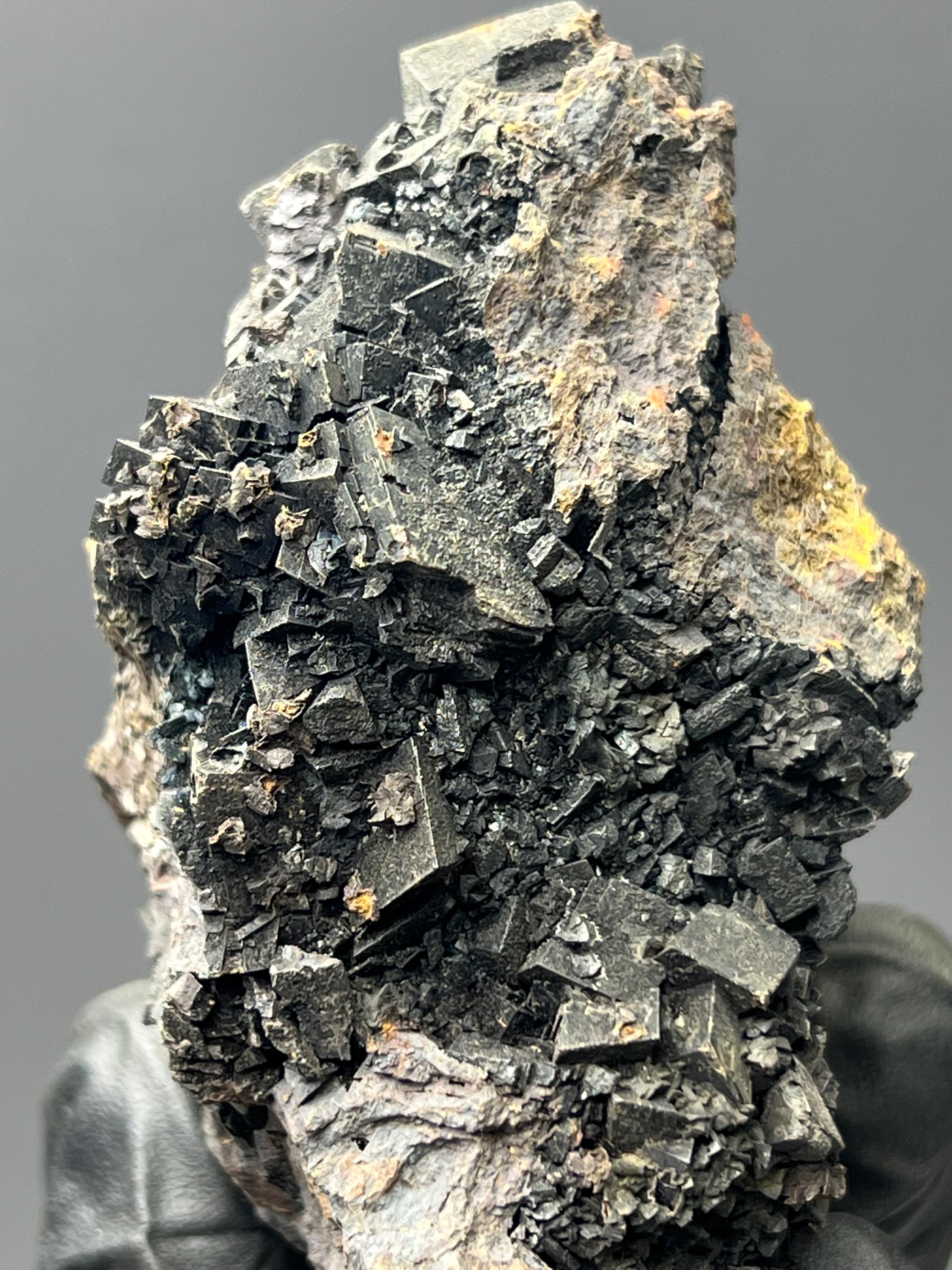Museum Grade Very Showy Black Iron Siderite Specimen - Crystal Gemstone AE 