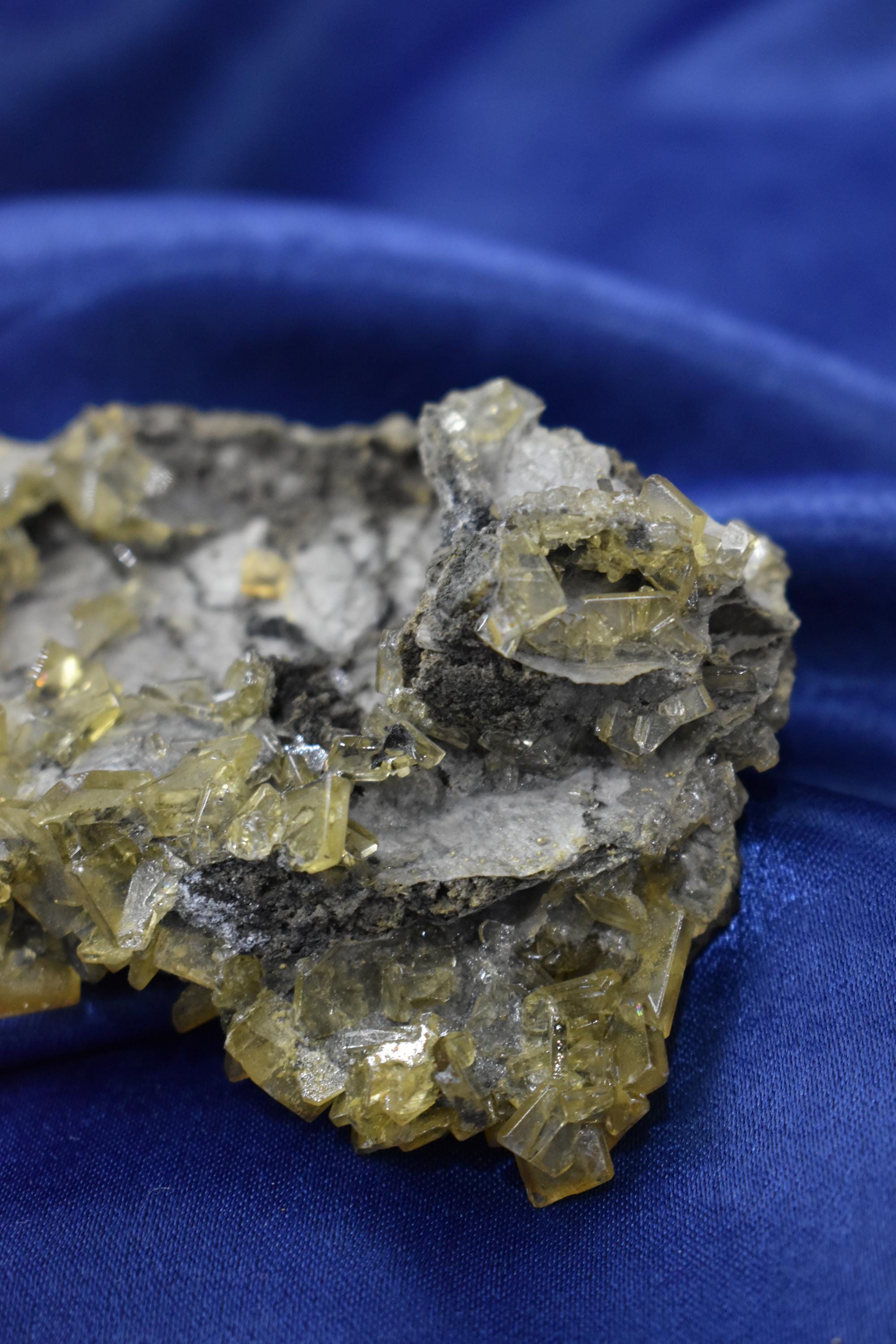 Barite Crystals, From USA - Crystal Gemstone AE 