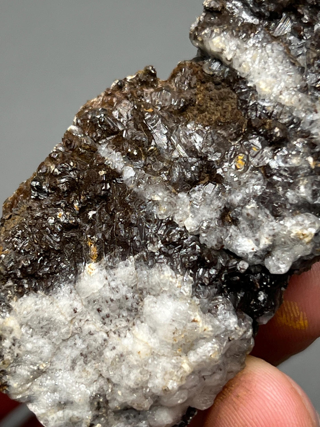 Very Special, Crystal Calcite On Hematite, From Turkey - Crystal Gemstone AE 